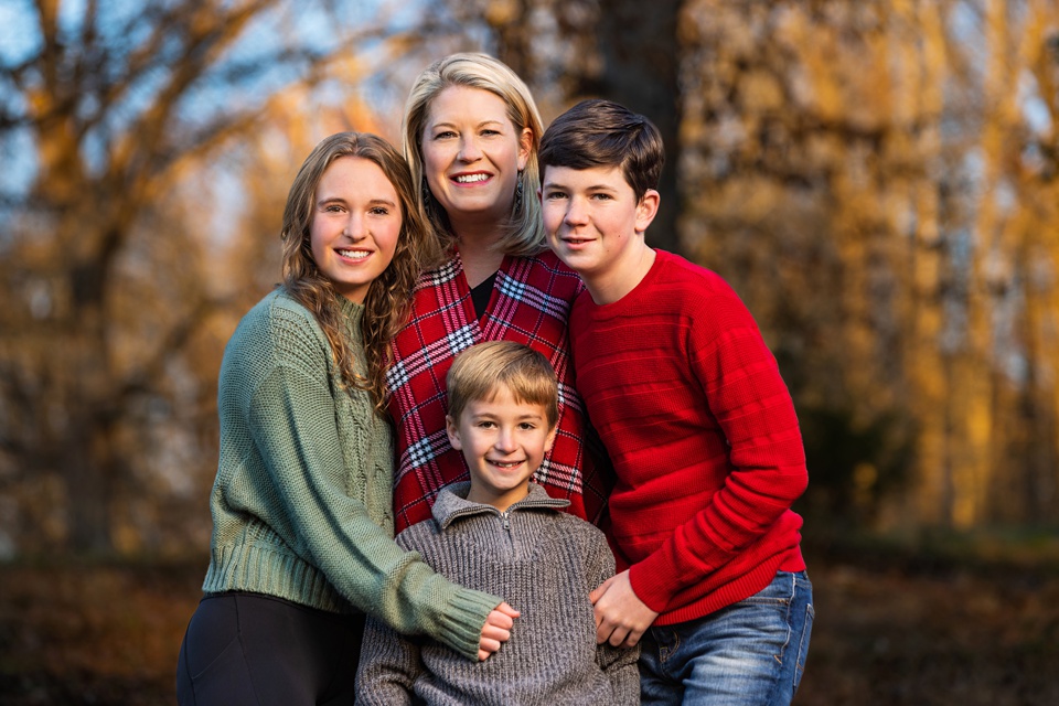 The Hege Family Is Back! - Winston Salem Photographer - DesiLu Photography