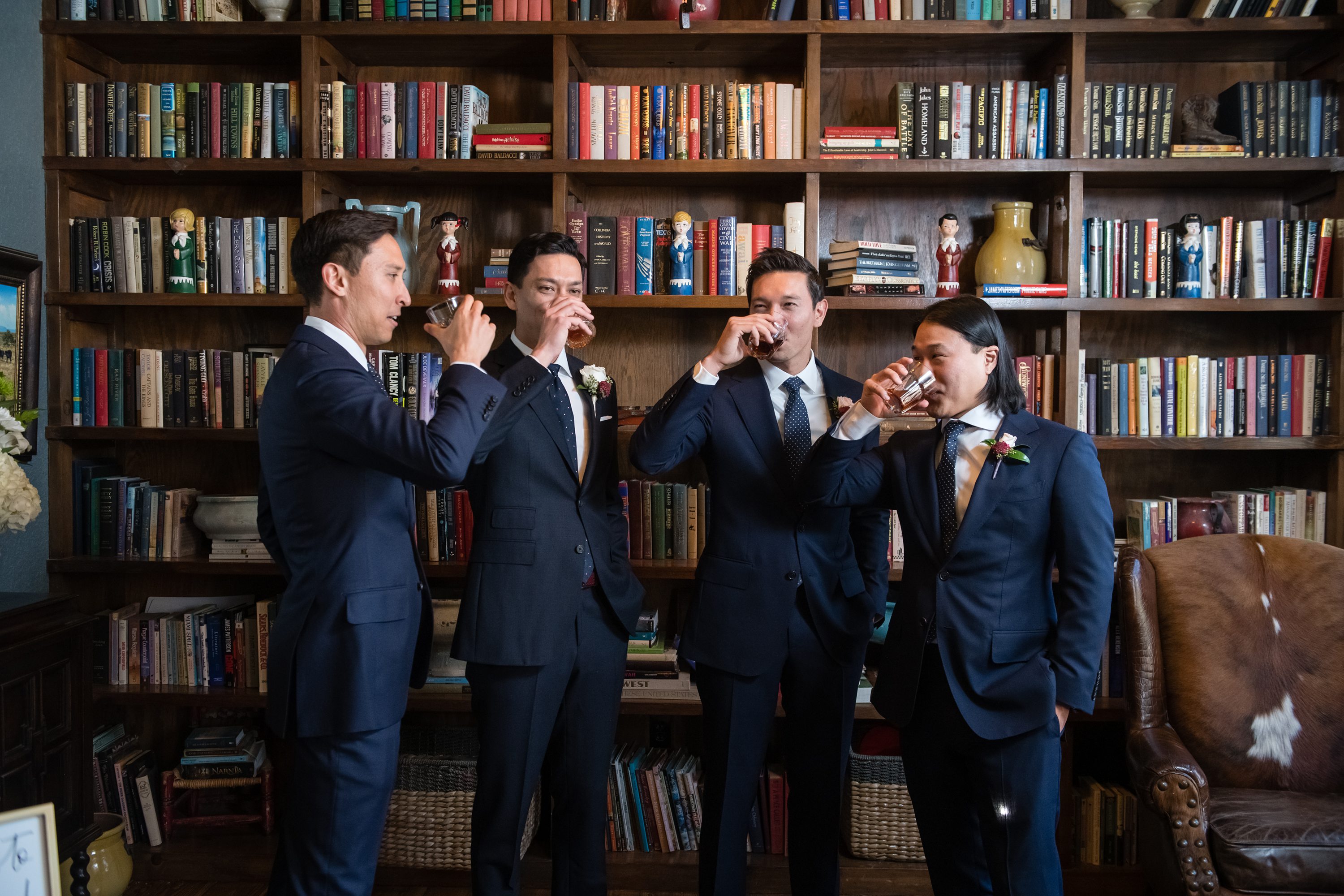 Outside wedding,Dallas Tx wedding photographer