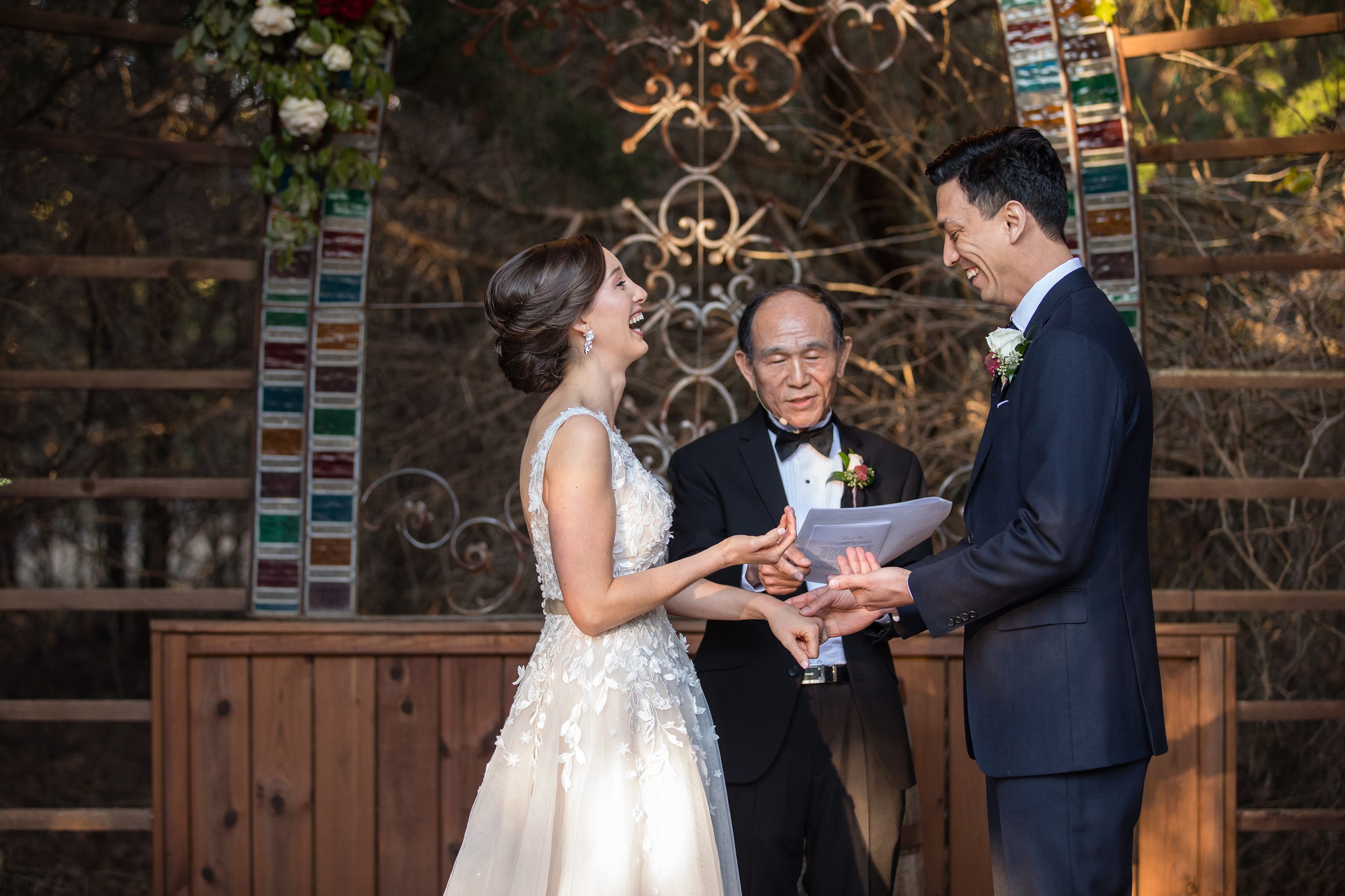 Dallas Tx wedding photographer,Outside wedding