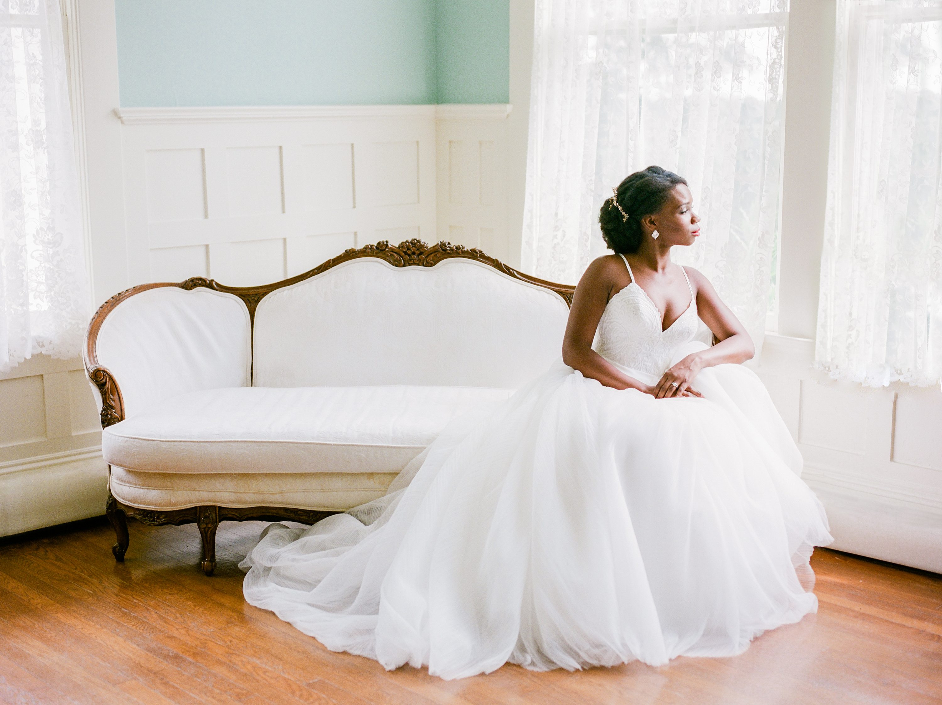 Black,Outdoor Wedding