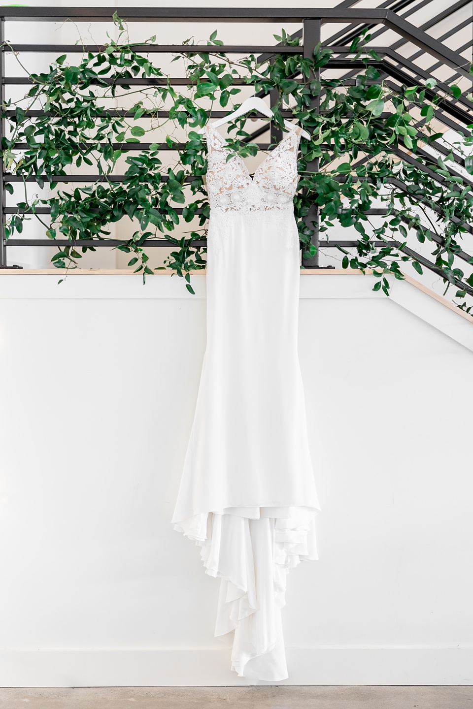Minneapolis Wedding Photographer Lindsey White Photography minnesota engagement photographer,timeless wedding