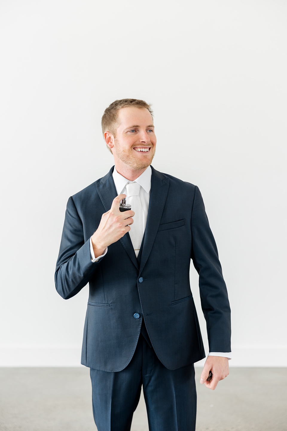 Minneapolis Wedding Photographer Lindsey White Photography minnesota engagement photographer,classic wedding