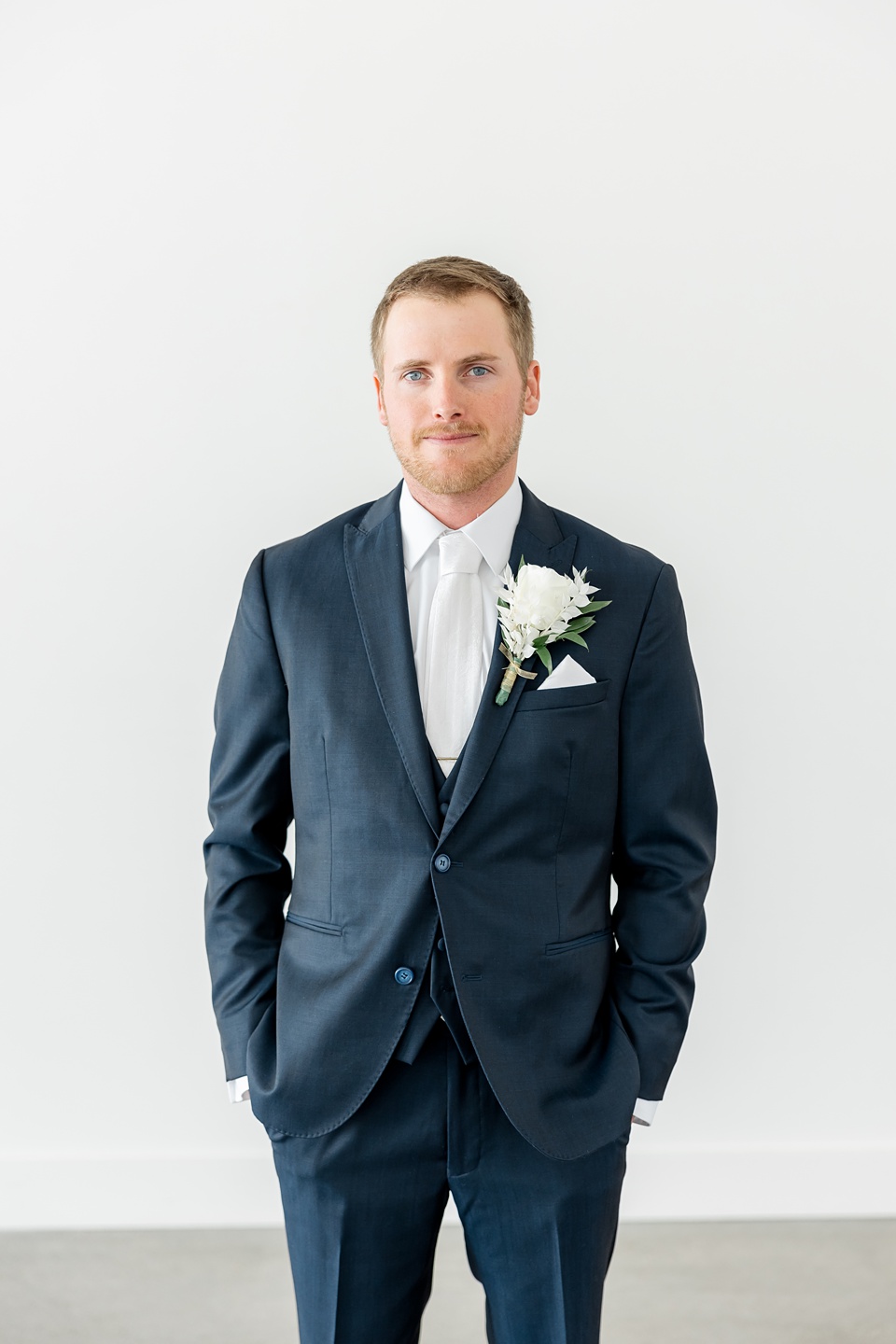 Minneapolis Wedding Photographer Lindsey White Photography lindsey white photography,classic wedding