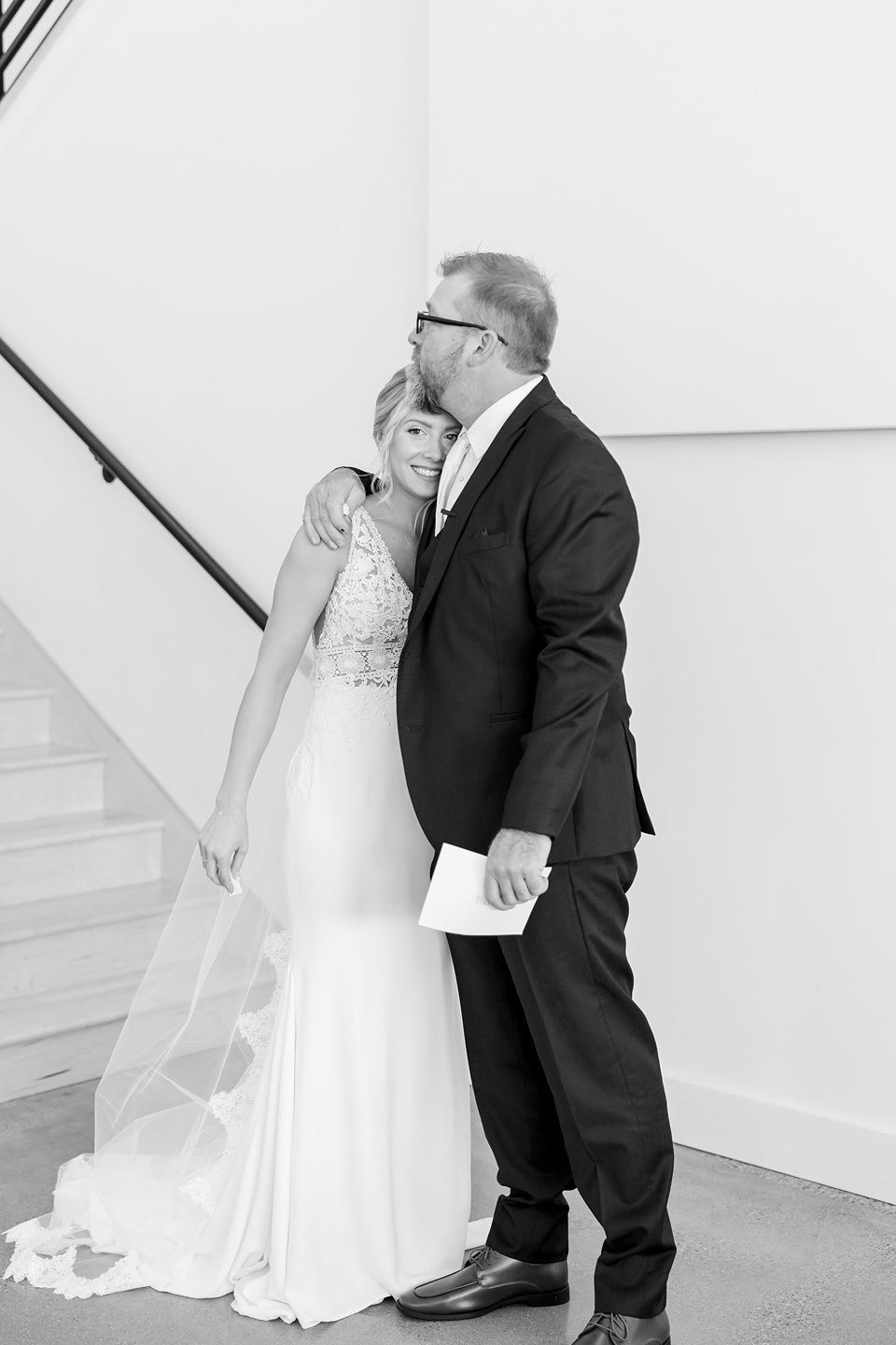 Minneapolis Wedding Photographer Lindsey White Photography lindsey white photography