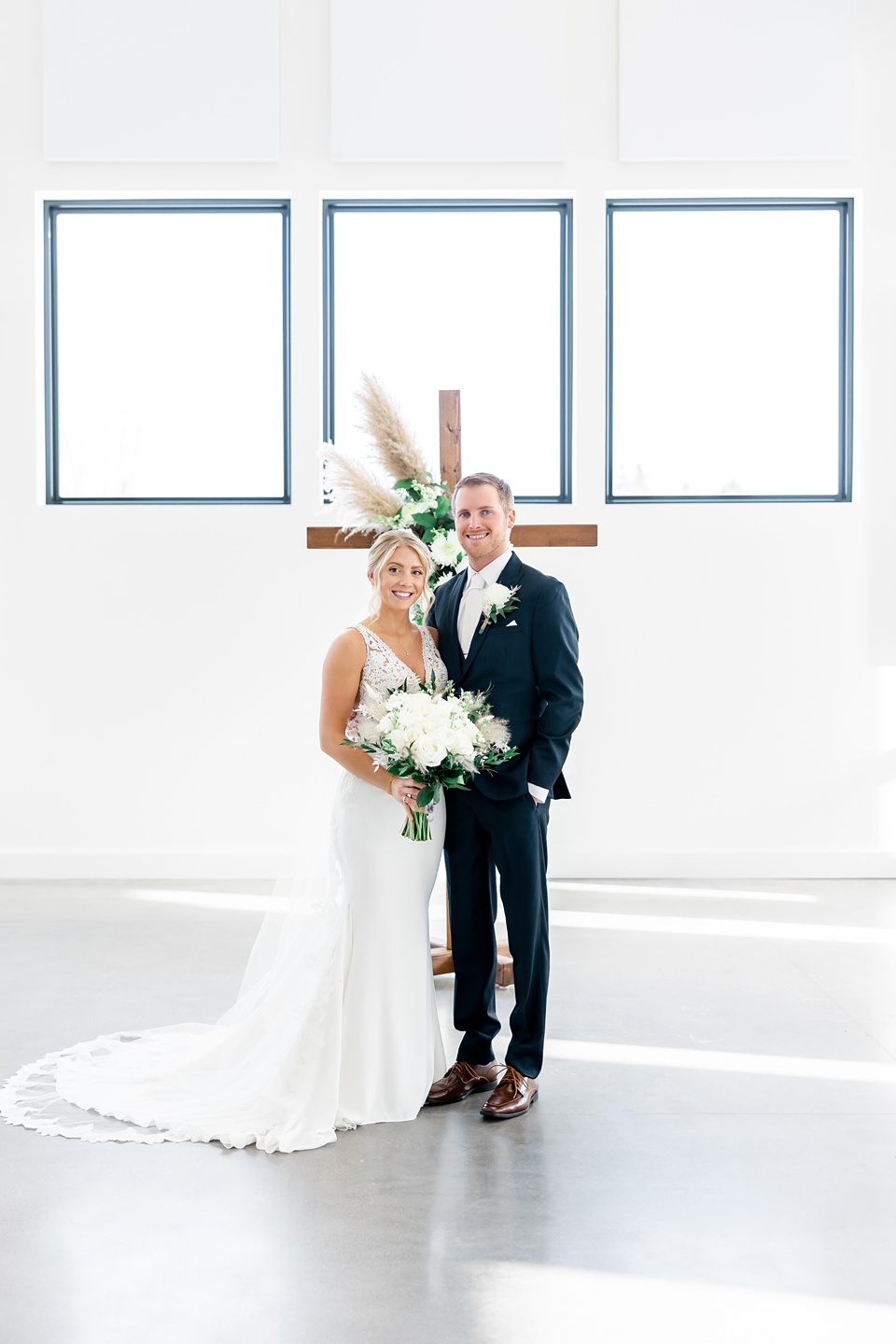 Minneapolis Wedding Photographer Lindsey White Photography minnesota winter wedding,lindsey white photography