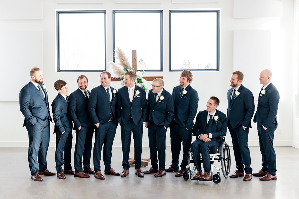 Minneapolis Wedding Photographer Lindsey White Photography lindsey white photography,classic wedding