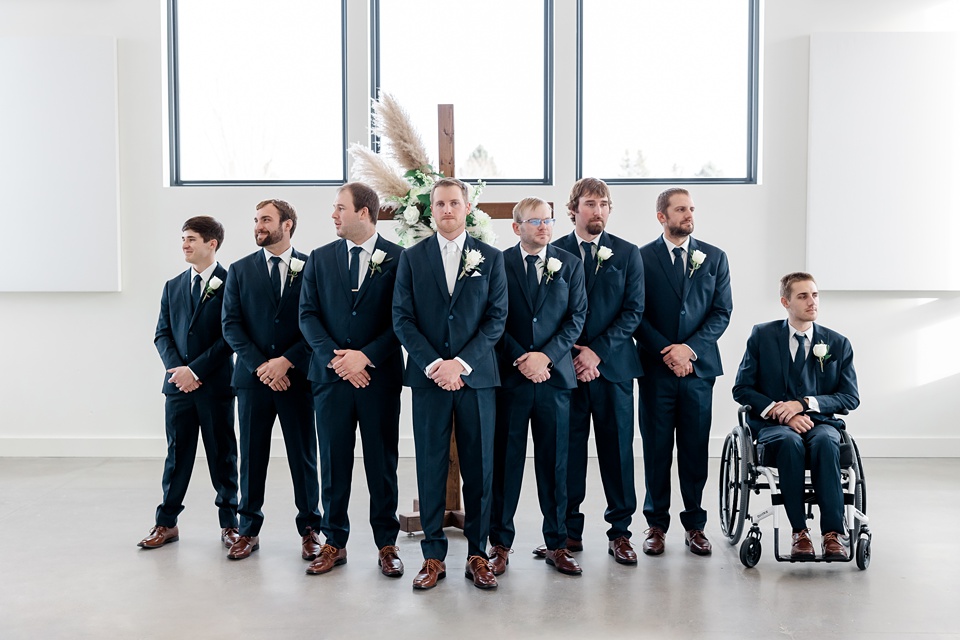Minneapolis Wedding Photographer Lindsey White Photography minnesota wedding photographer,classic wedding