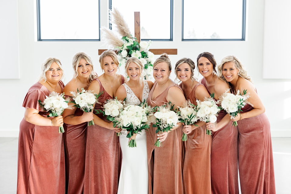 Minneapolis Wedding Photographer Lindsey White Photography woodhaven cannon falls minnesota,minnesota winter wedding