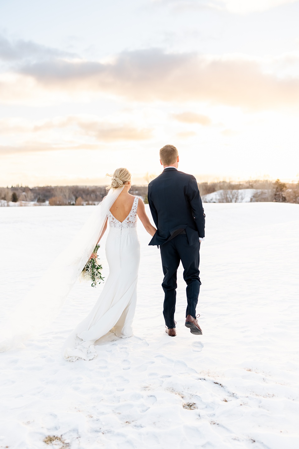 Minneapolis Wedding Photographer Lindsey White Photography minnesota engagement photographer,minneapolis wedding photographer