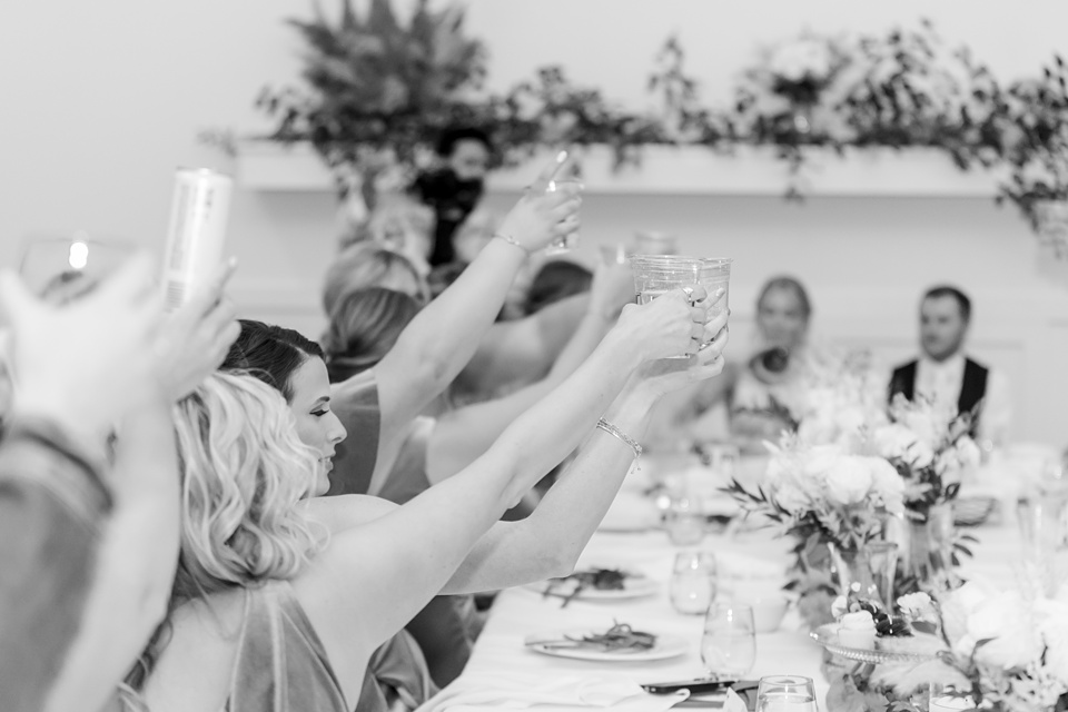 Minneapolis Wedding Photographer Lindsey White Photography modern wedding,woodhaven cannon falls minnesota