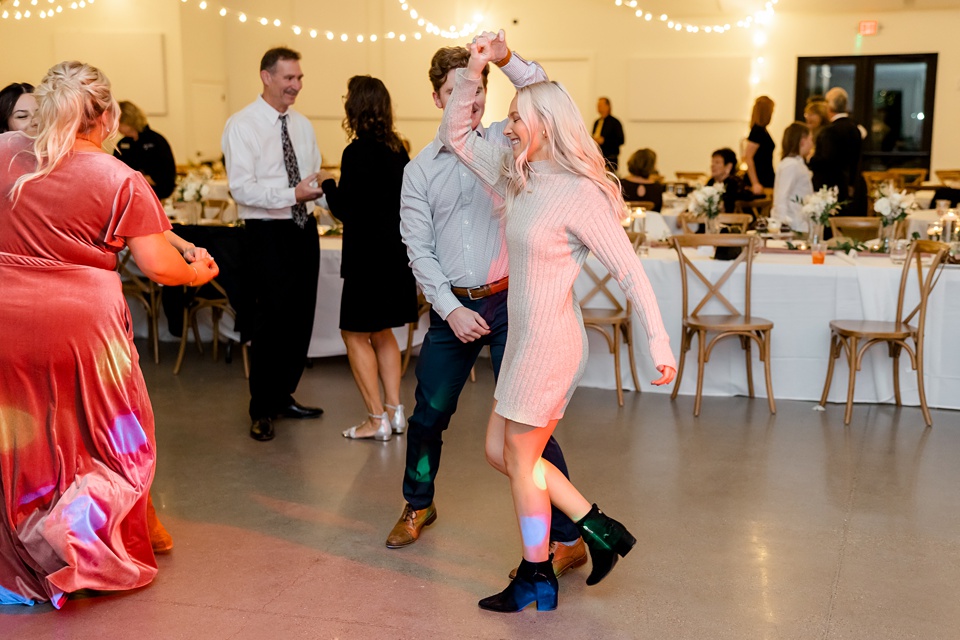 Minneapolis Wedding Photographer Lindsey White Photography minnesota wedding photographer,minnesota winter wedding
