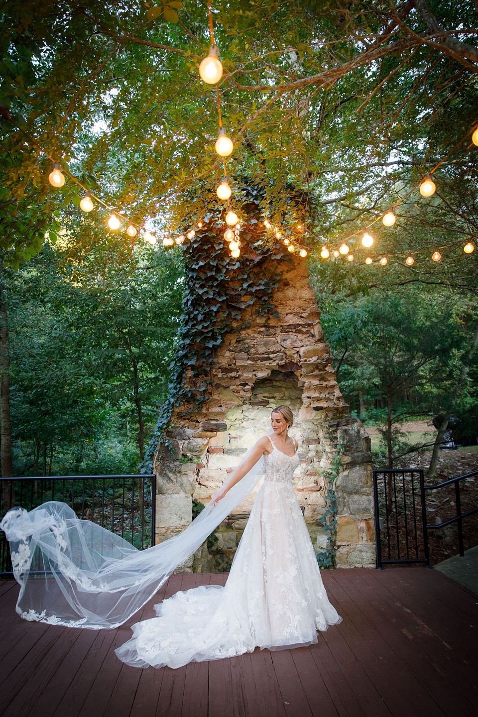 green emerald velvet dress Boho A-Line Long Sleeves Lace Outdoor Wedding Dress TN319 US18 / Ivory
