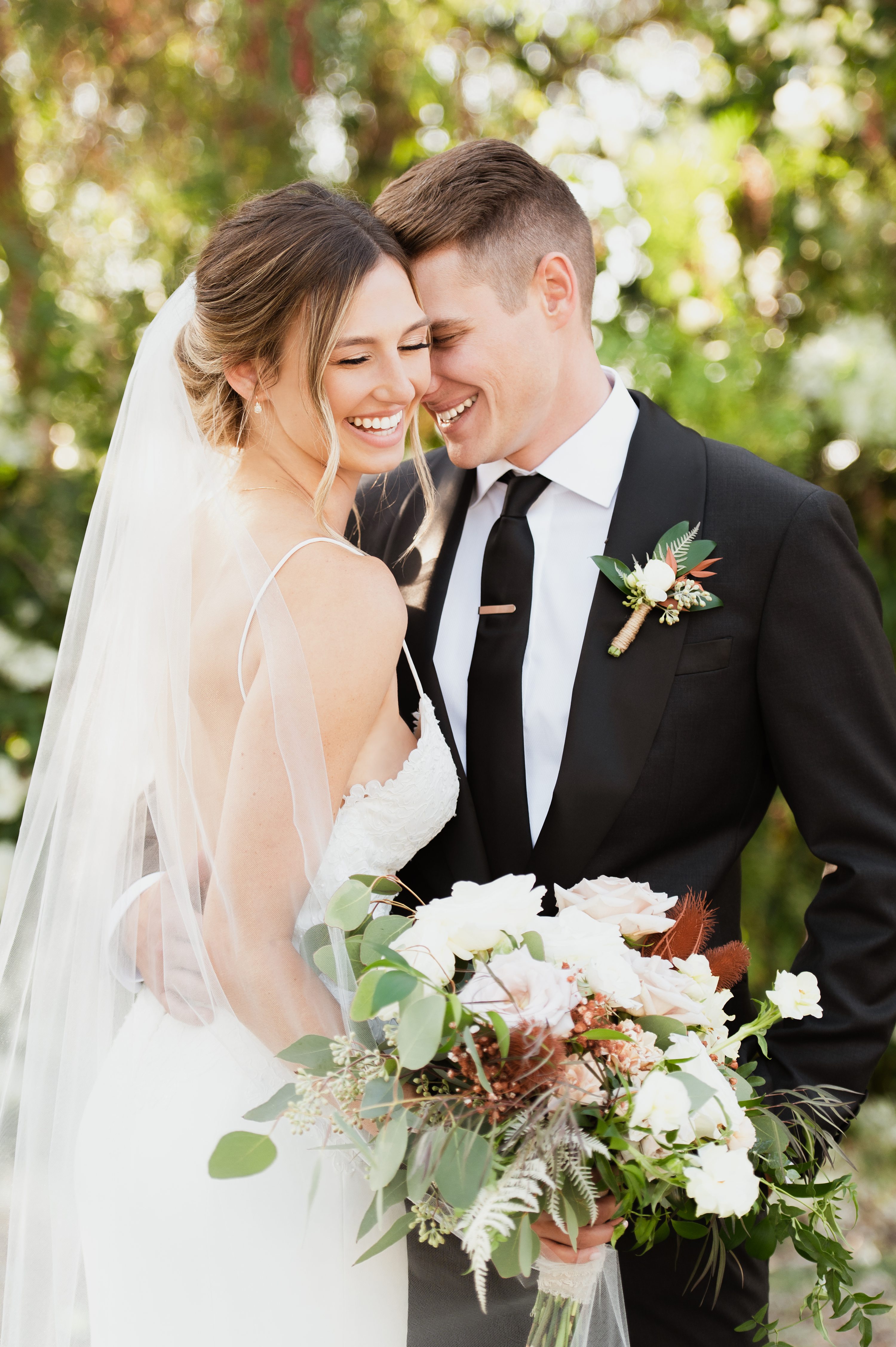Irvine wedding photographer,car wedding photos
