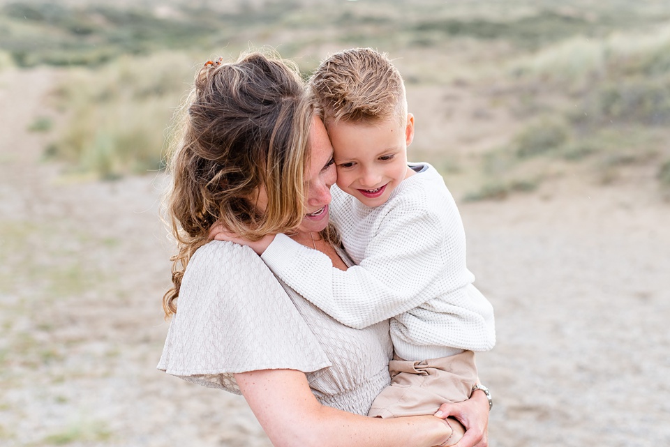 gezinsshoot,katwijk,familieshoot,wassenaar duin- en bollenstreek,zoon