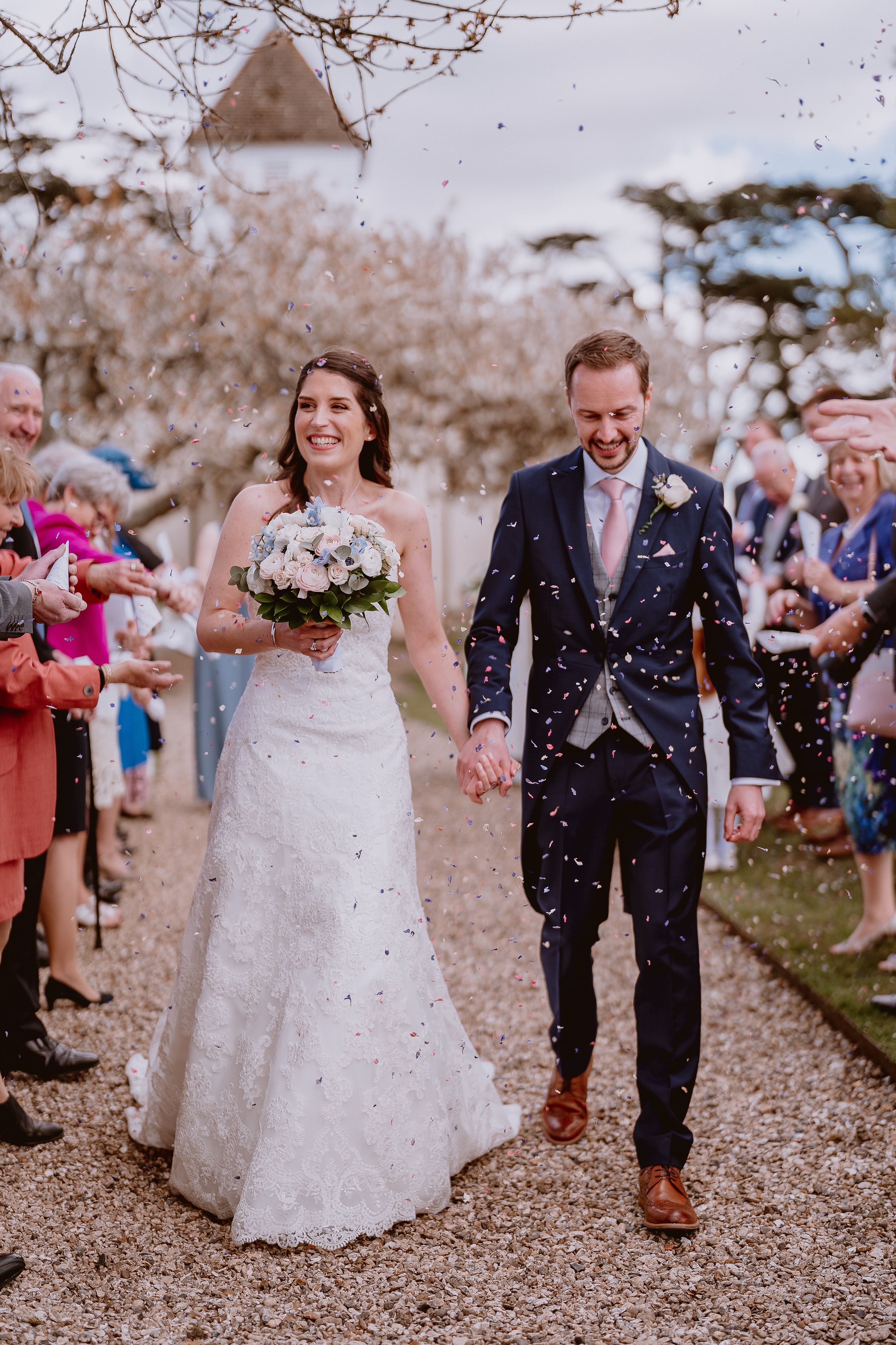 Wasing Park wedding Venue,Wasing Park Barn,Wasing PArk berkshire wedding,Berkshire wedding venue,Berkshire wedding photographer Barn wedding venue inspiration,barn wedding venue