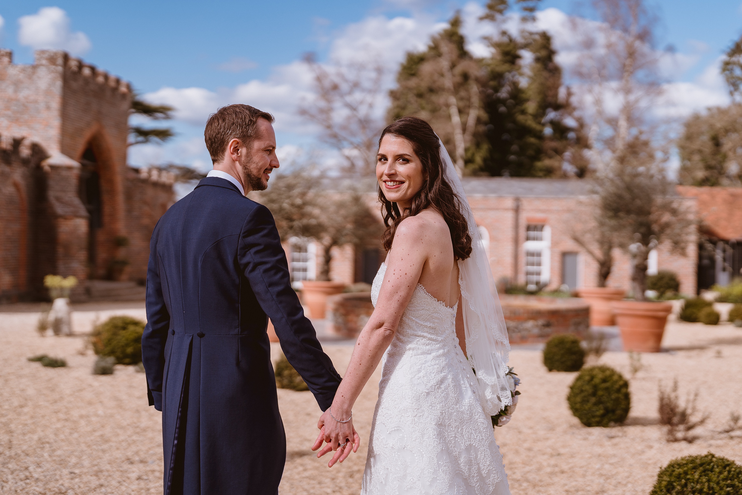 Wasing Park wedding Venue,Wasing Park Barn,Wasing PArk berkshire wedding,Berkshire wedding venue,Berkshire wedding photographer wedding flowers