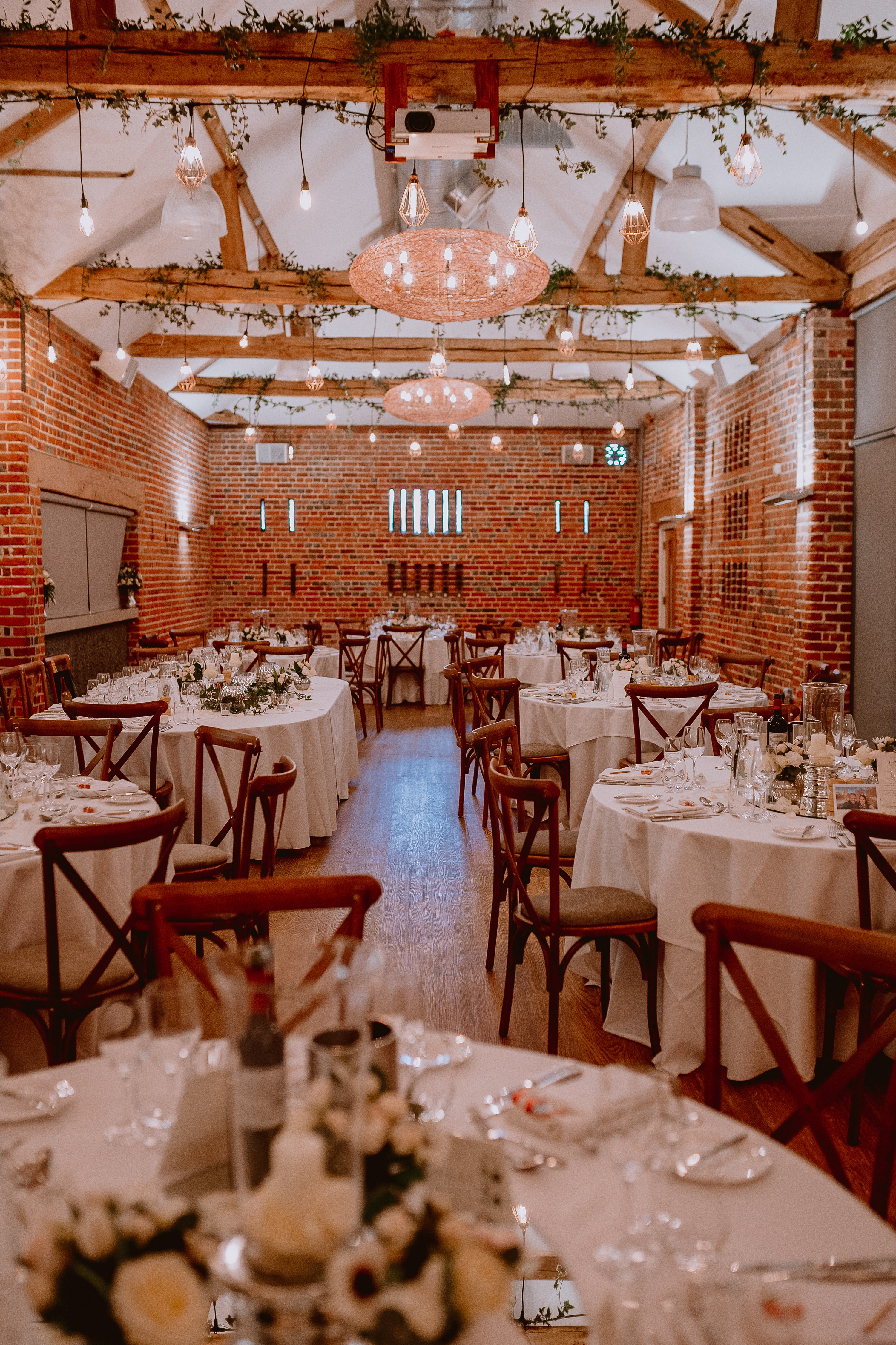 Wasing Park wedding Venue,Wasing Park Barn,Wasing PArk berkshire wedding,Berkshire wedding venue,Berkshire wedding photographer wedding flowers,wedding portraits