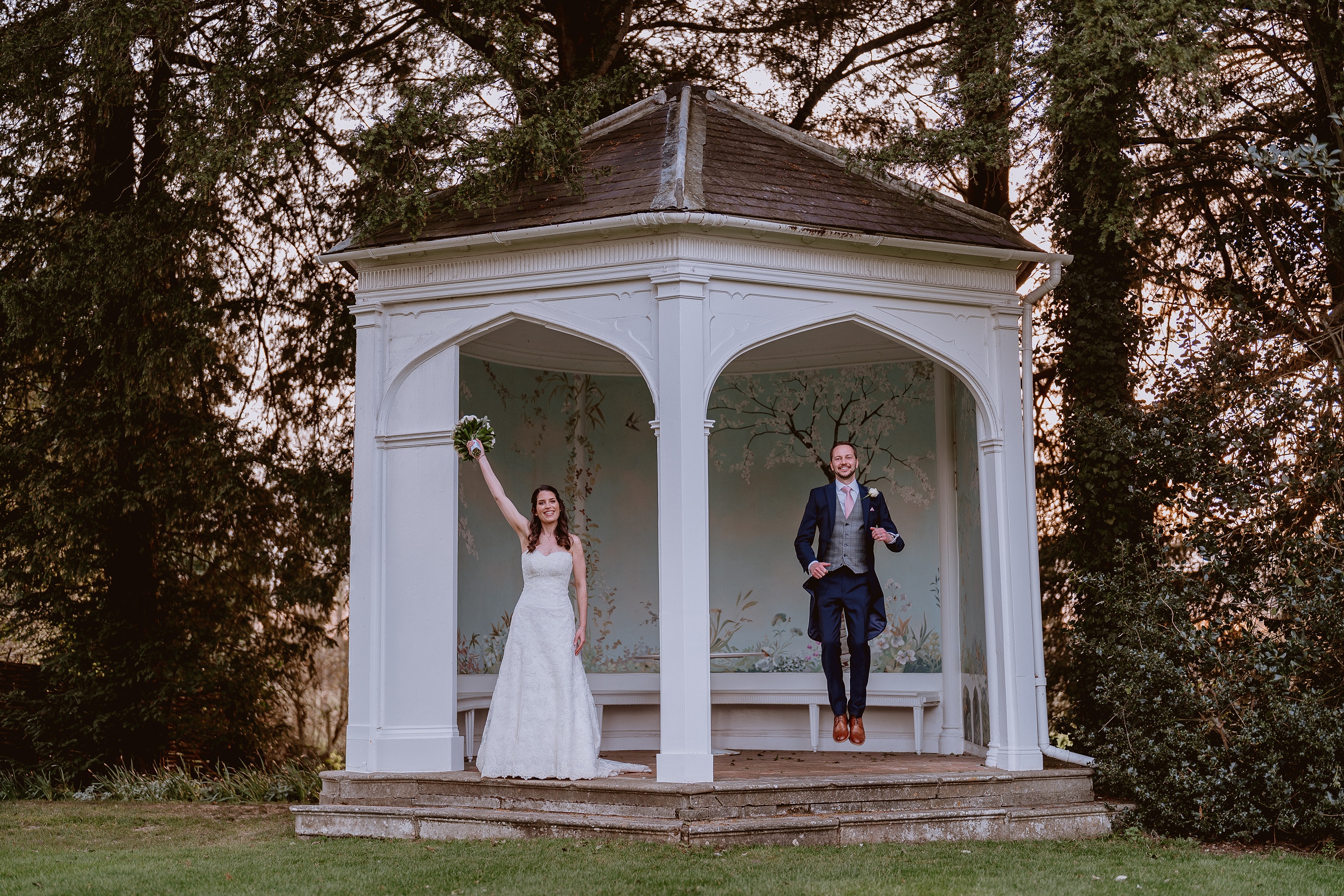 Wasing Park wedding Venue,Wasing Park Barn,Wasing PArk berkshire wedding,Berkshire wedding venue,Berkshire wedding photographer countryside weddingWoodlandwedding inspiration,wedding photographerCreative wedding photographer
