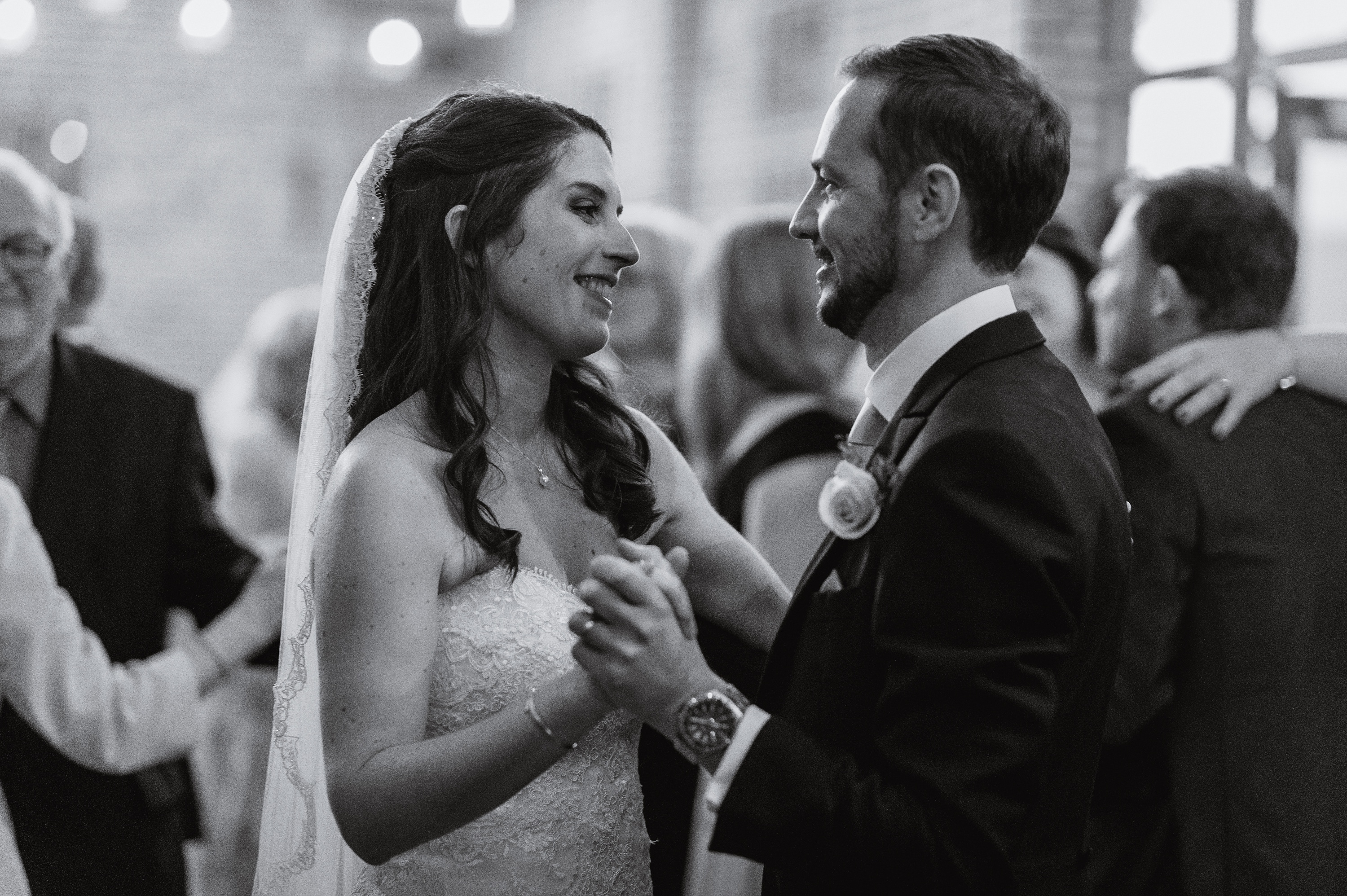 Wasing Park wedding Venue,Wasing Park Barn,Wasing PArk berkshire wedding,Berkshire wedding venue,Berkshire wedding photographer Creative wedding photographer,natural wedding photography