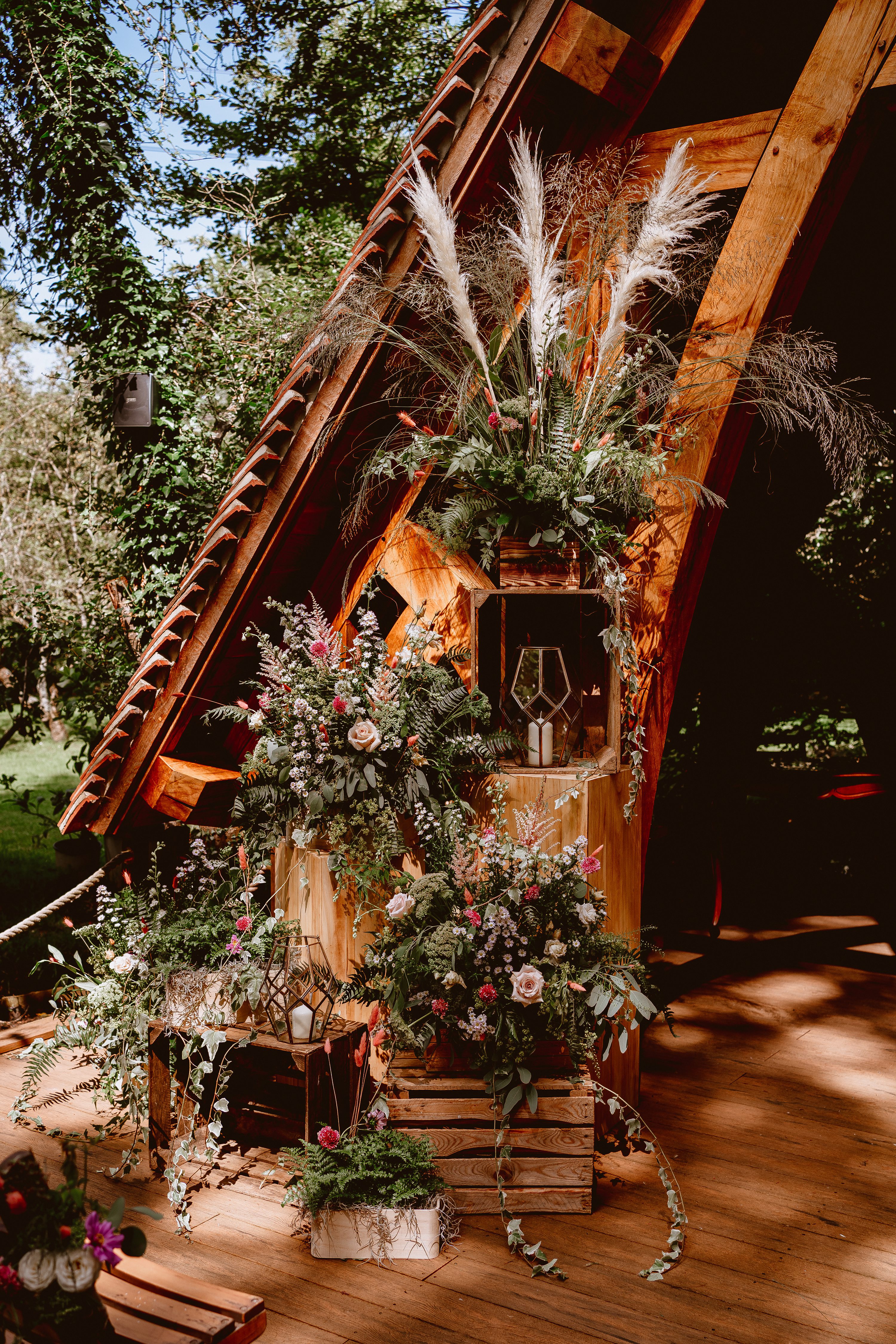 Rustic wedding,Rivervale Barn wedding photographer