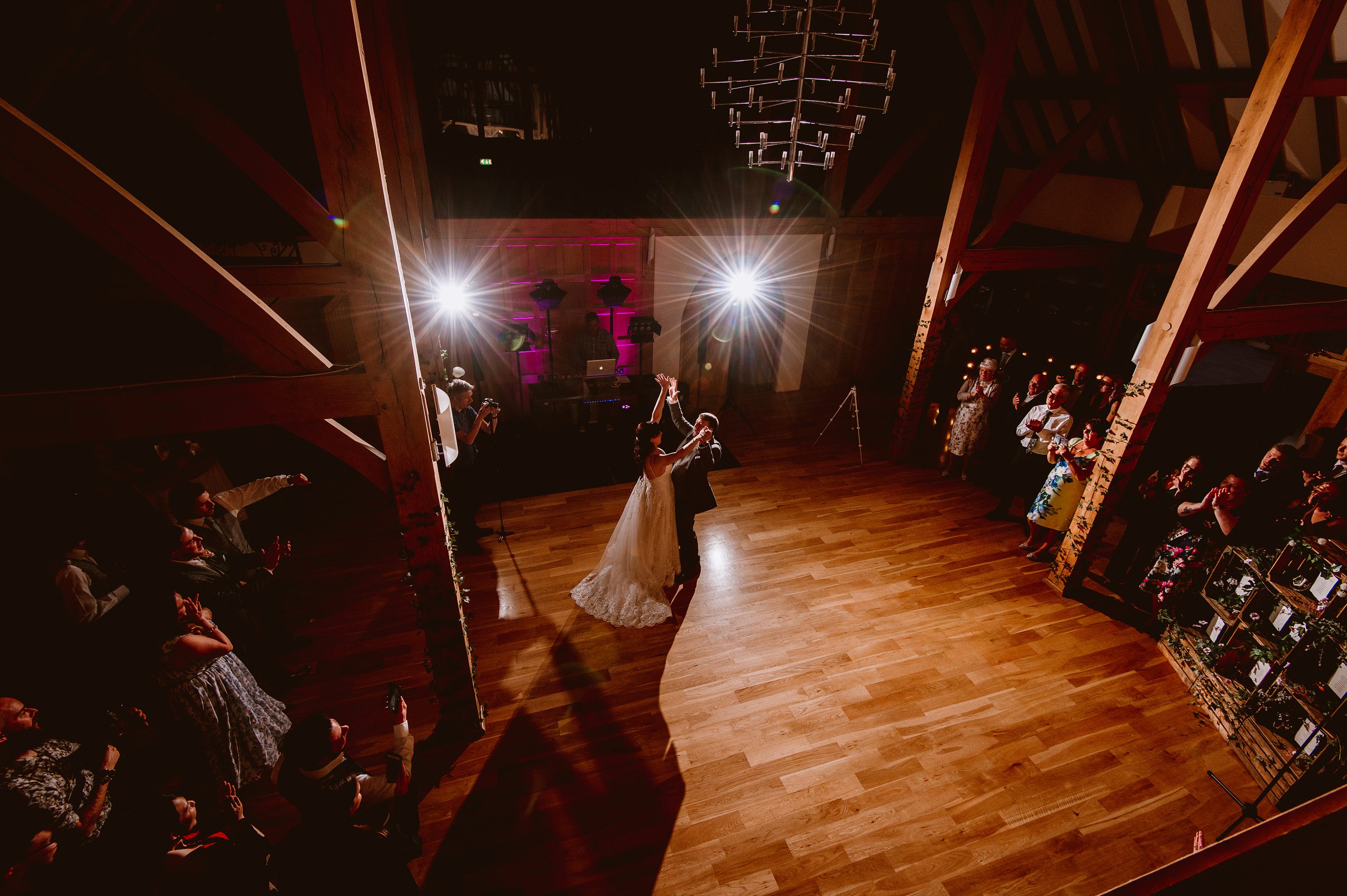 wedding flowers,hampshire wedding photographer