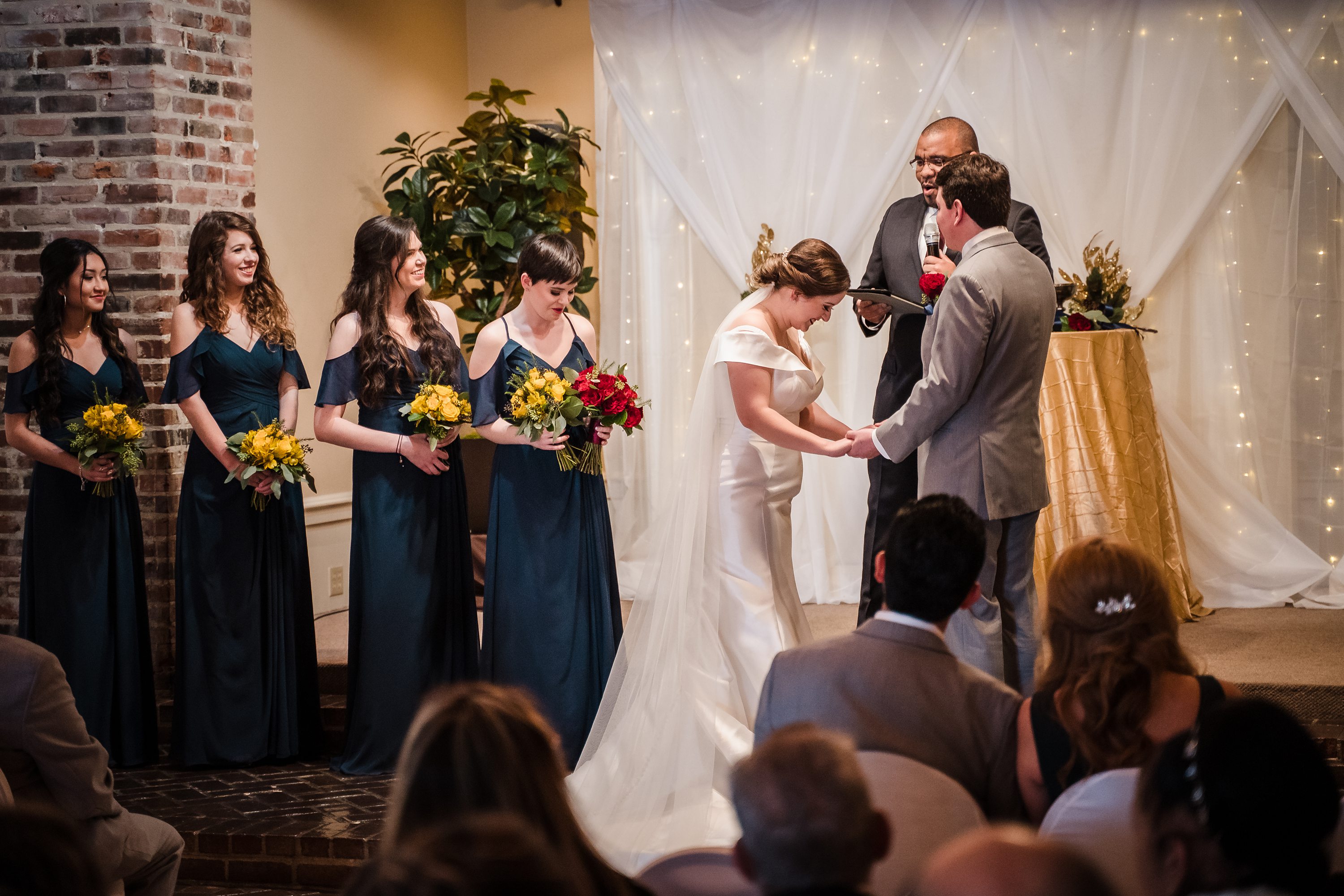 indoor baton rouge wedding,baton rouge bride
