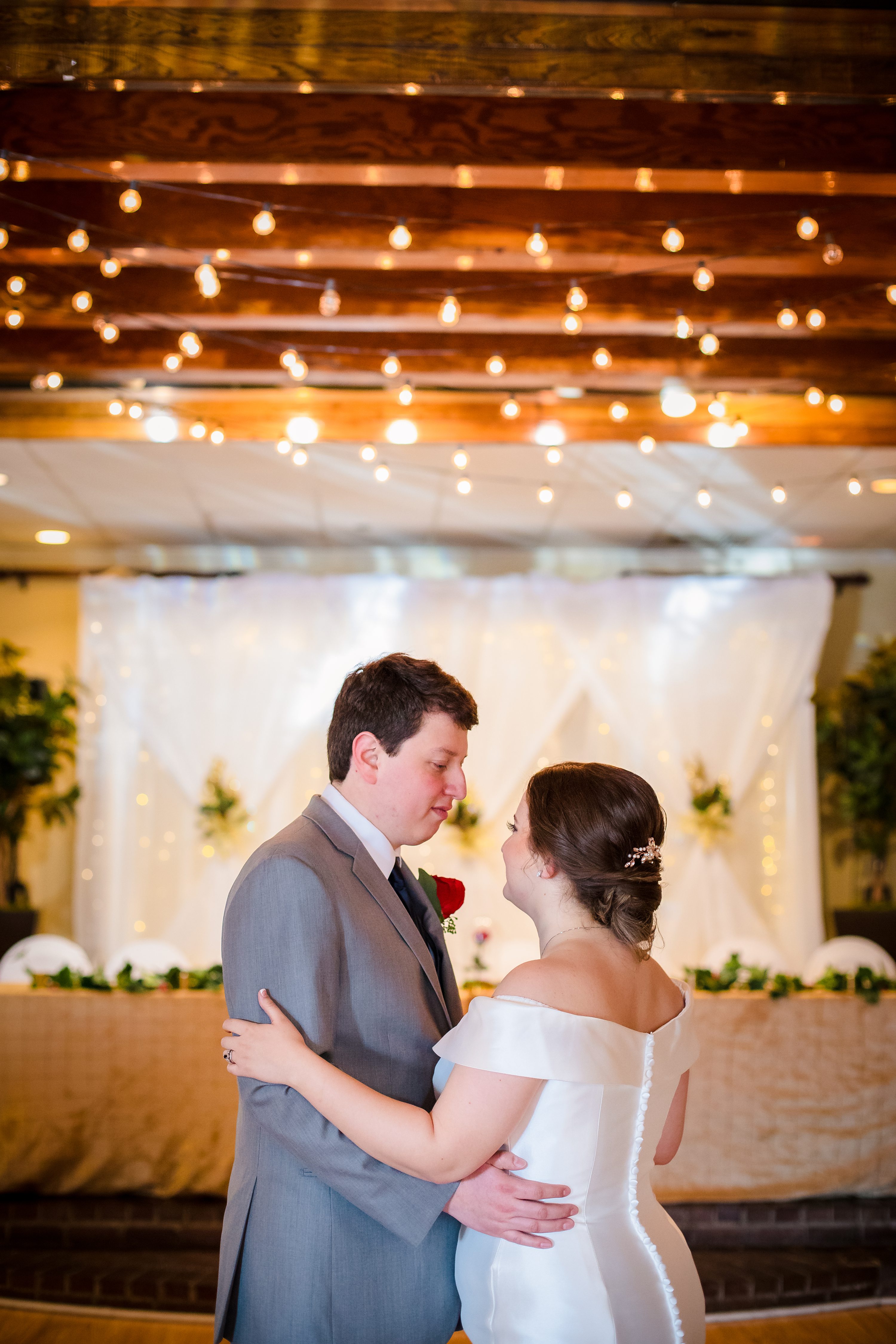 indoor baton rouge wedding,louisiana wedding