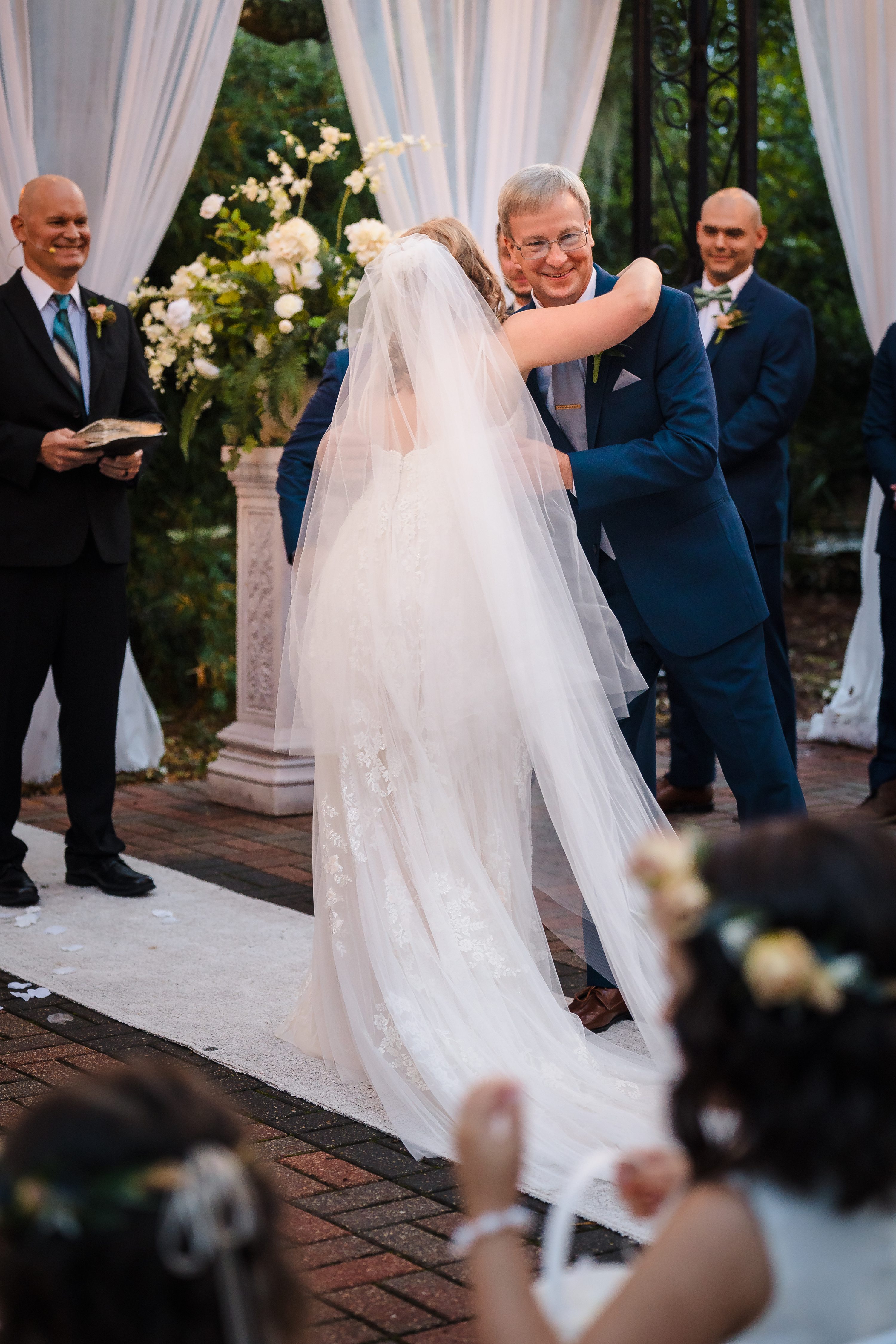 outdoor summer wedding