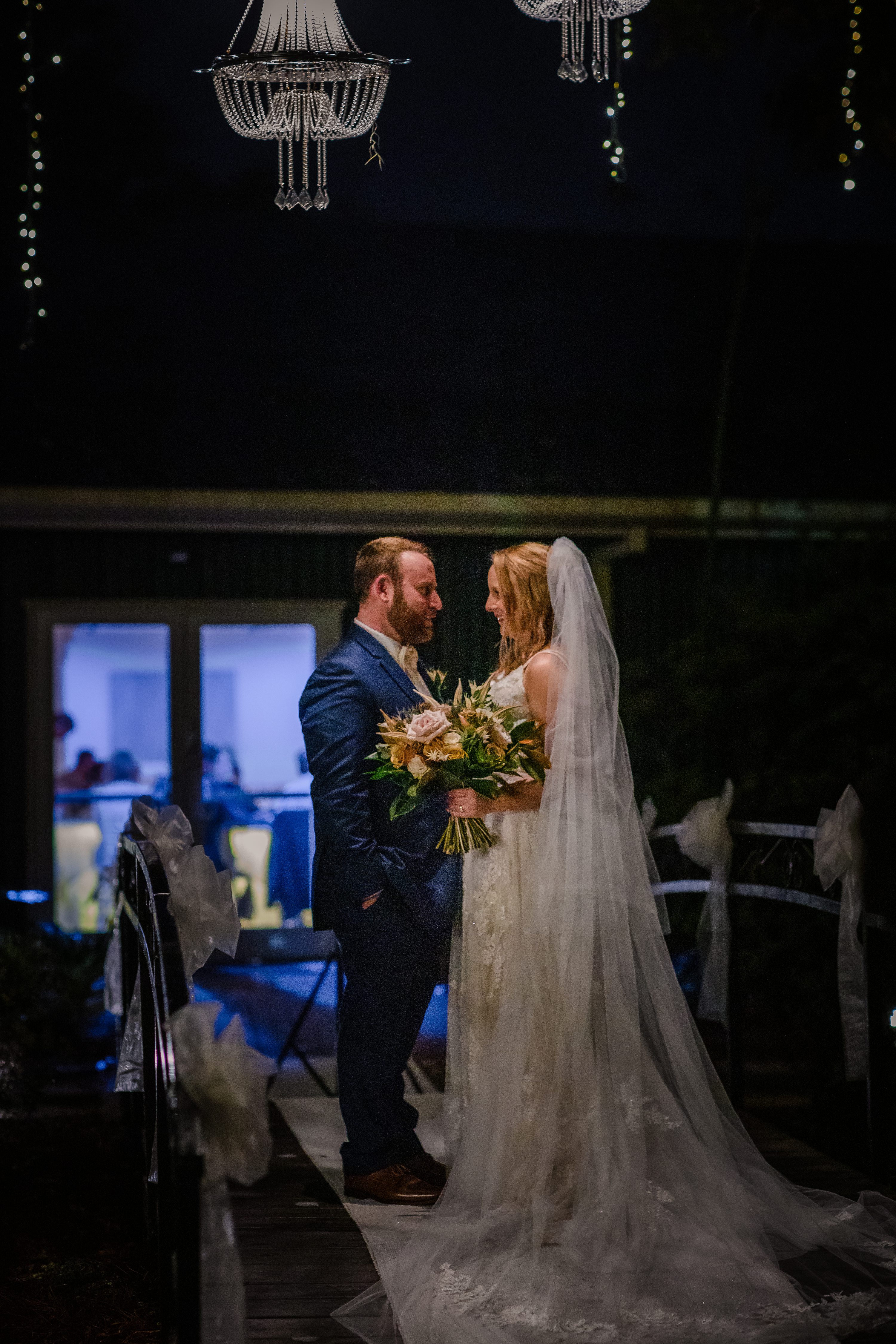 outdoor summer wedding,romantic summer modern rustic wedding
