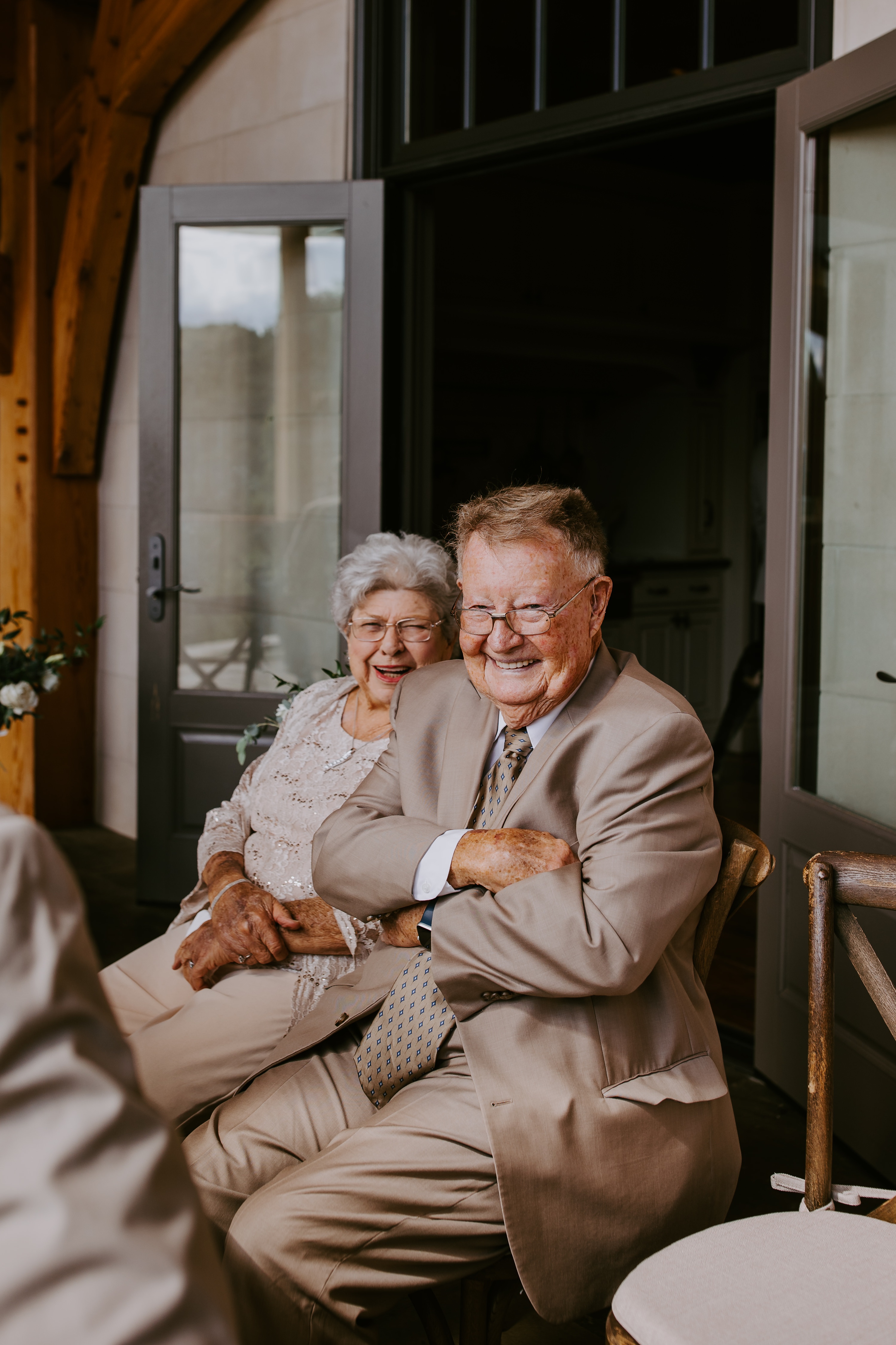 Luxury Cabin Wedding Asheville,Asheville Cabin Elopement,Luxury Mountain Cabin Elopement