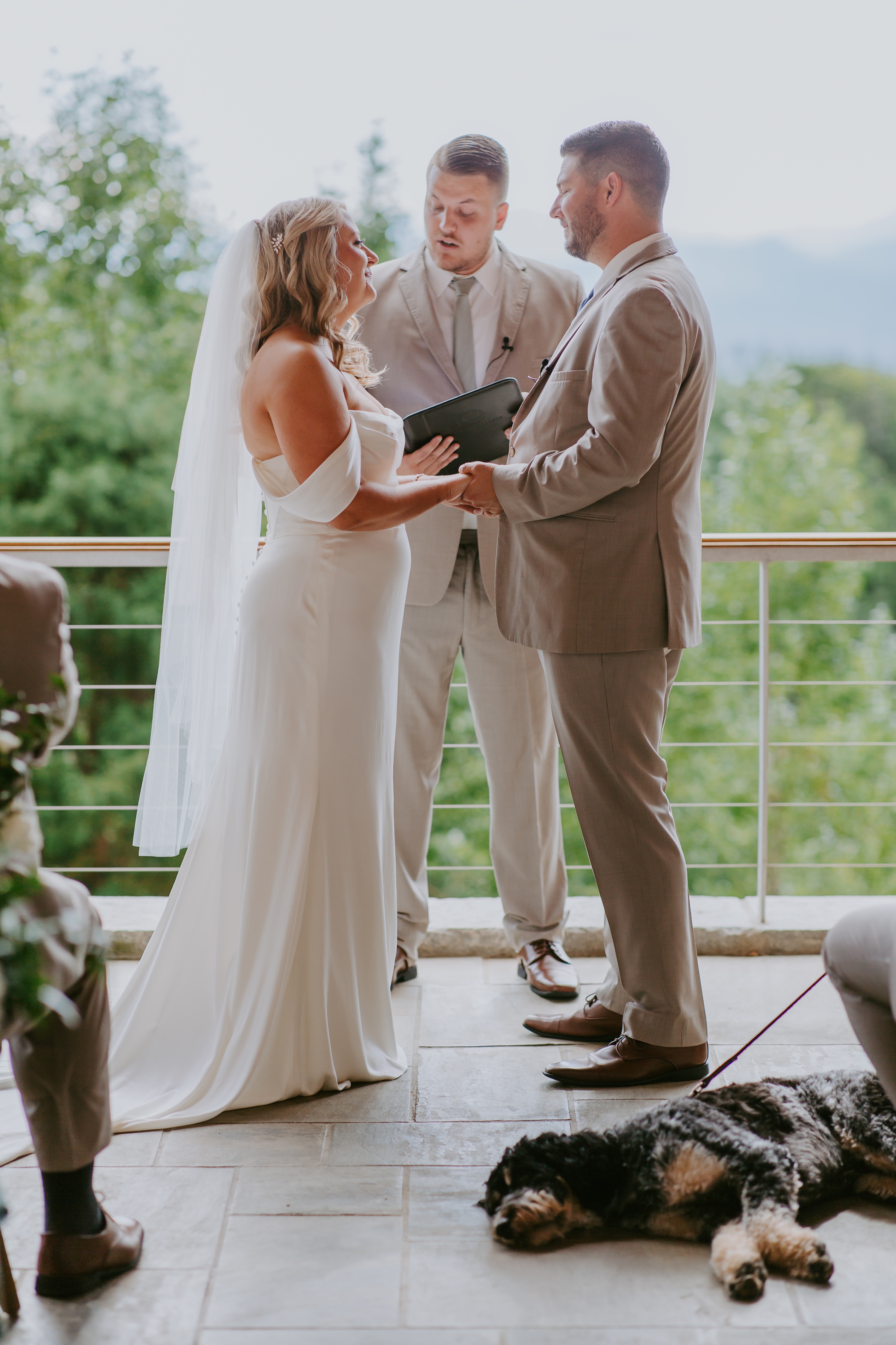 Luxury Cabin Wedding Asheville,Asheville Cabin Elopement,Luxury Mountain Cabin Elopement