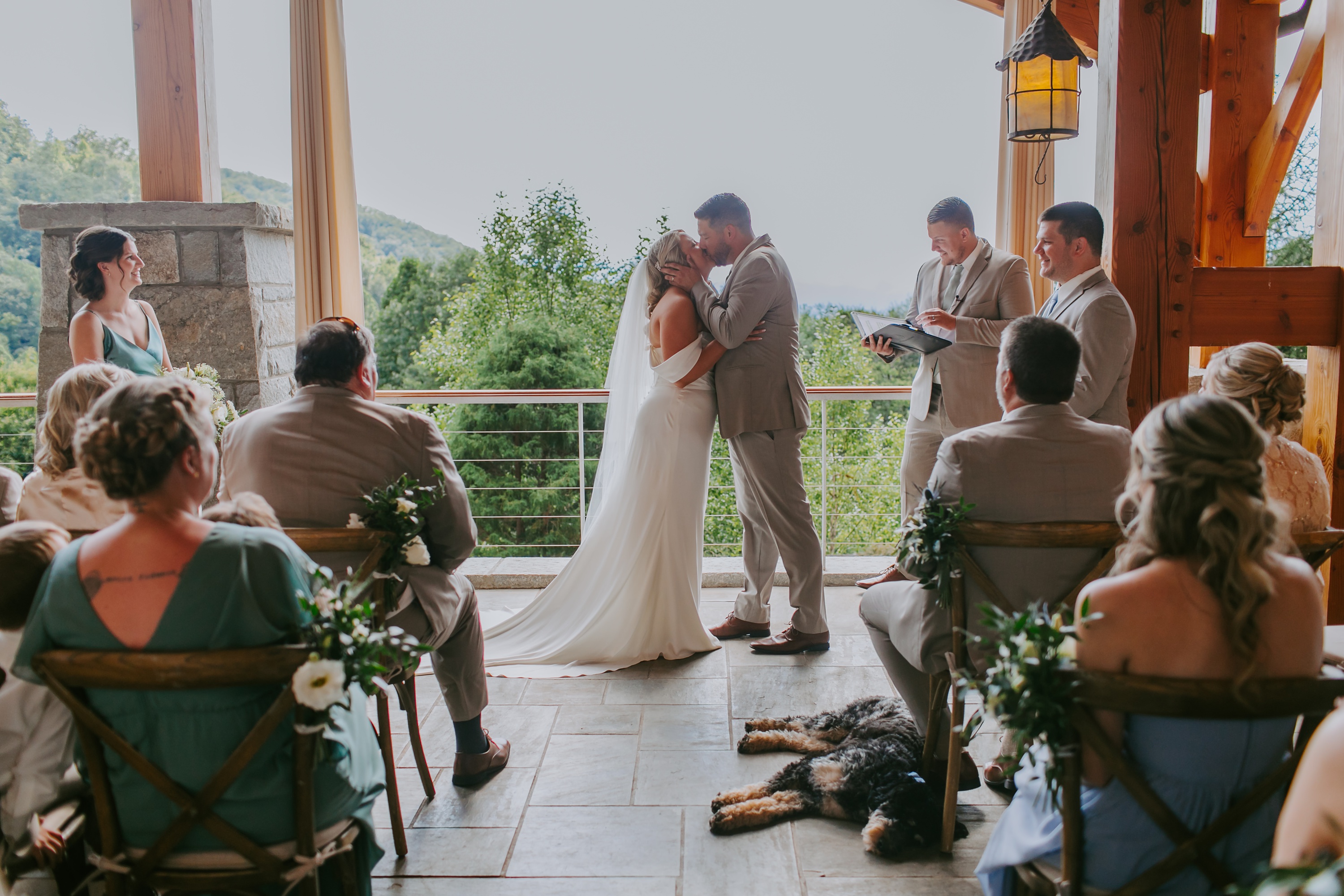 Luxury Cabin Wedding Asheville,Asheville Cabin Elopement,Luxury Mountain Cabin Elopement