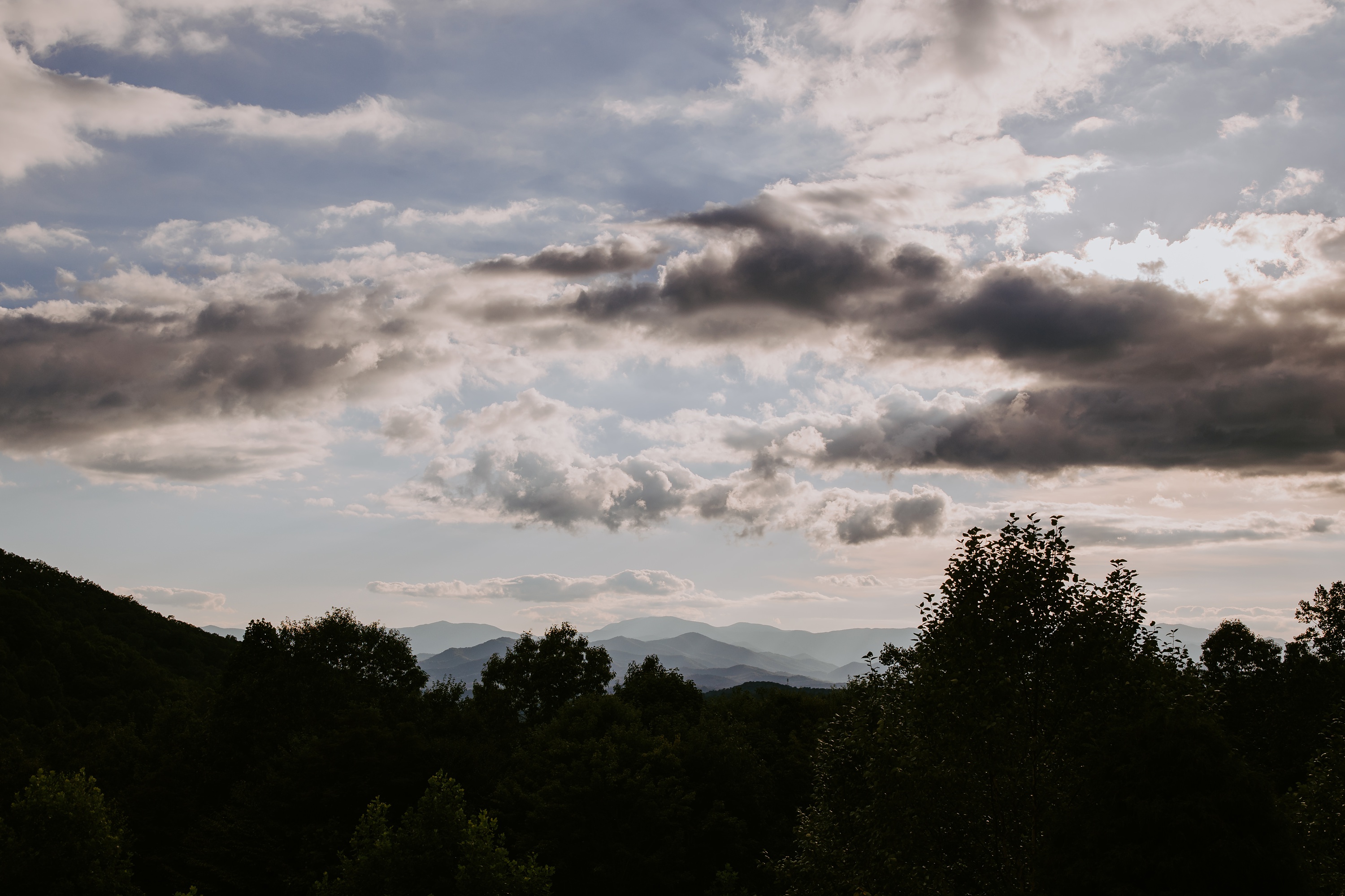 Luxury Cabin Wedding Asheville,Asheville Cabin Elopement,Luxury Mountain Cabin Elopement