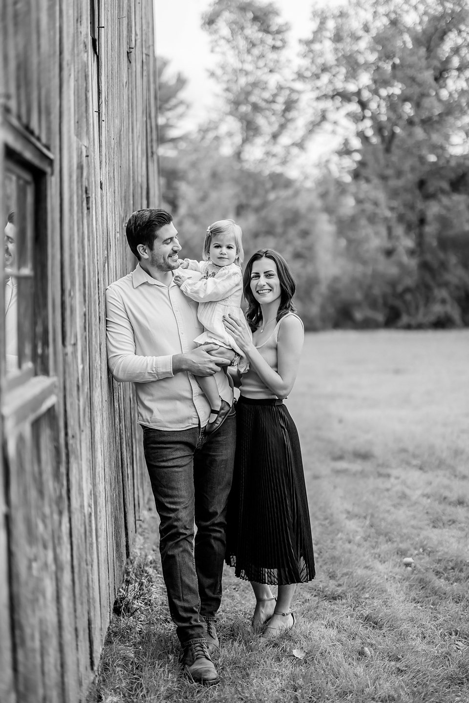 Example Shoot Title Tag family photos with dog