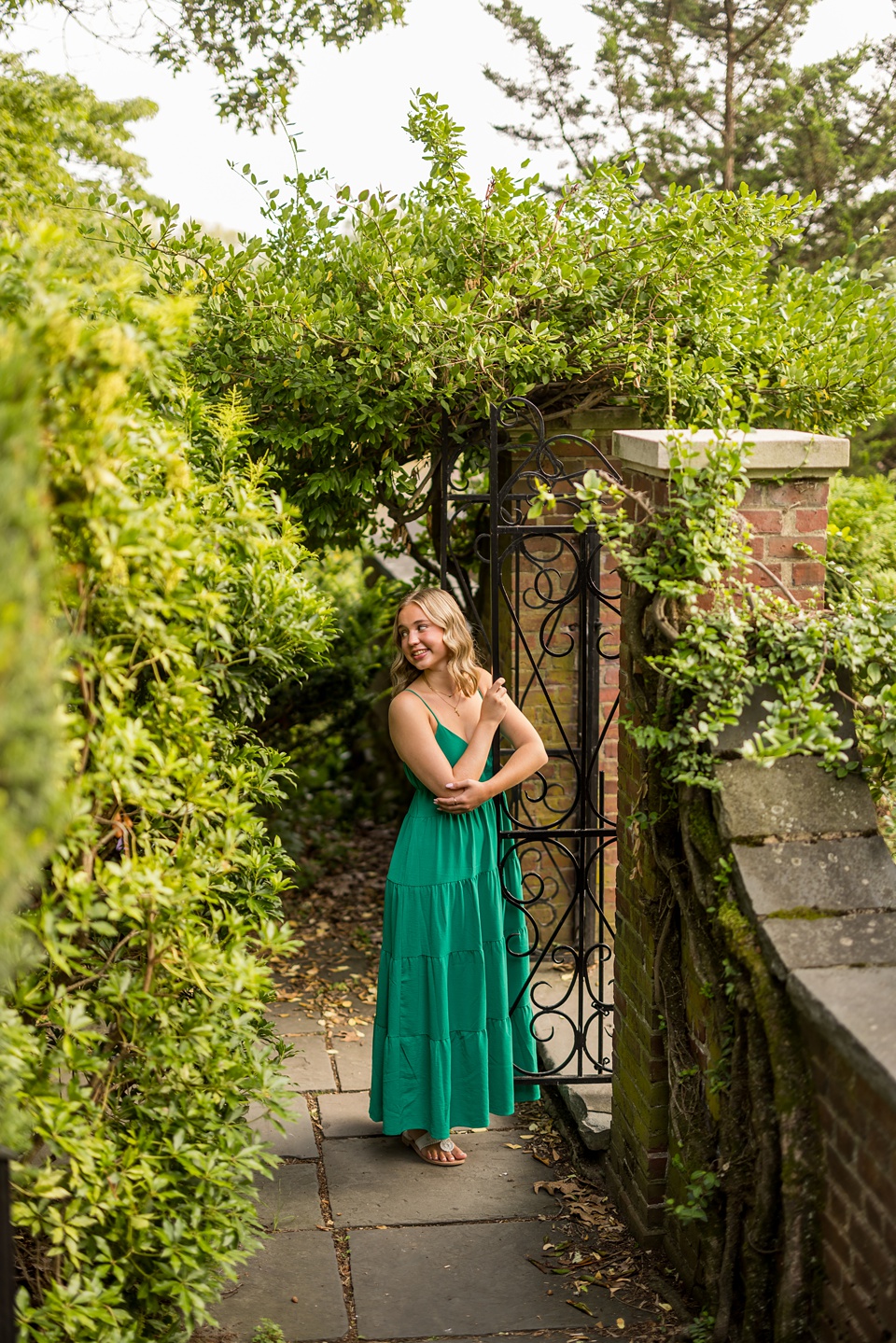 green dress with black lace overlay Finished Senior Photo Prop main image 0