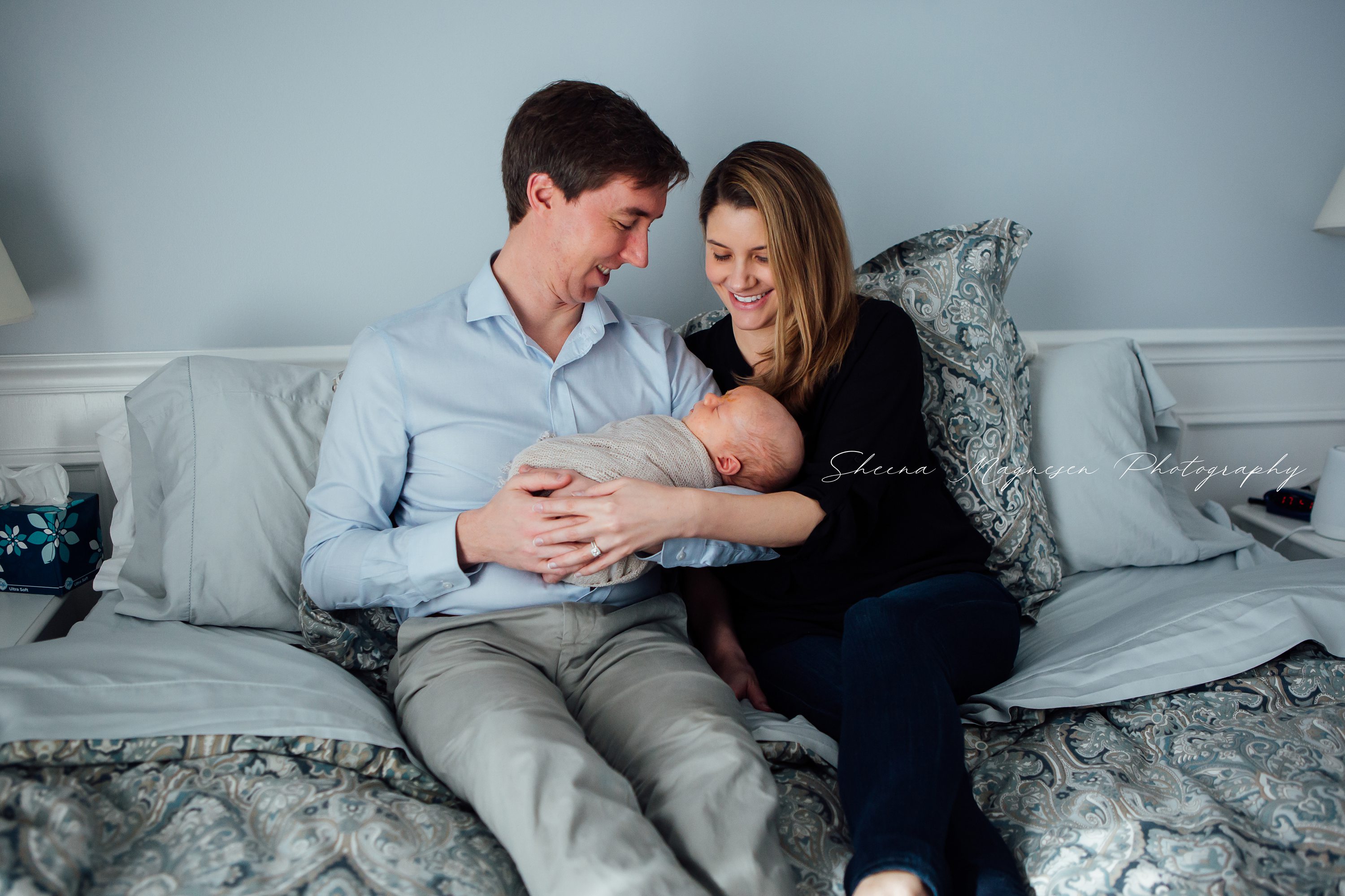 Sheena Magnesen Photography,Newborn,Lifestyle,In-Home,Session,Naperville