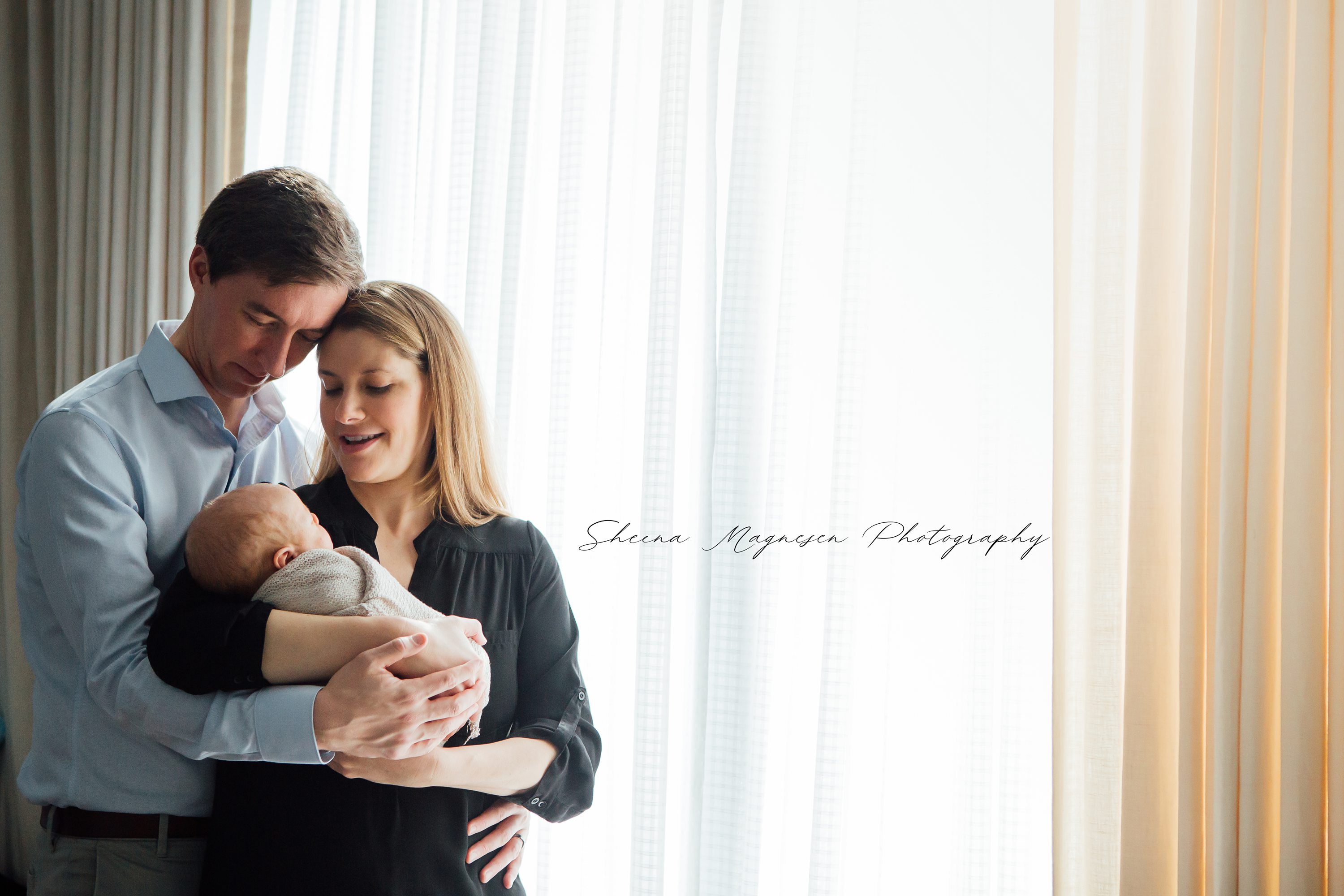 Sheena Magnesen Photography,Newborn,Lifestyle,In-Home,Session,Naperville