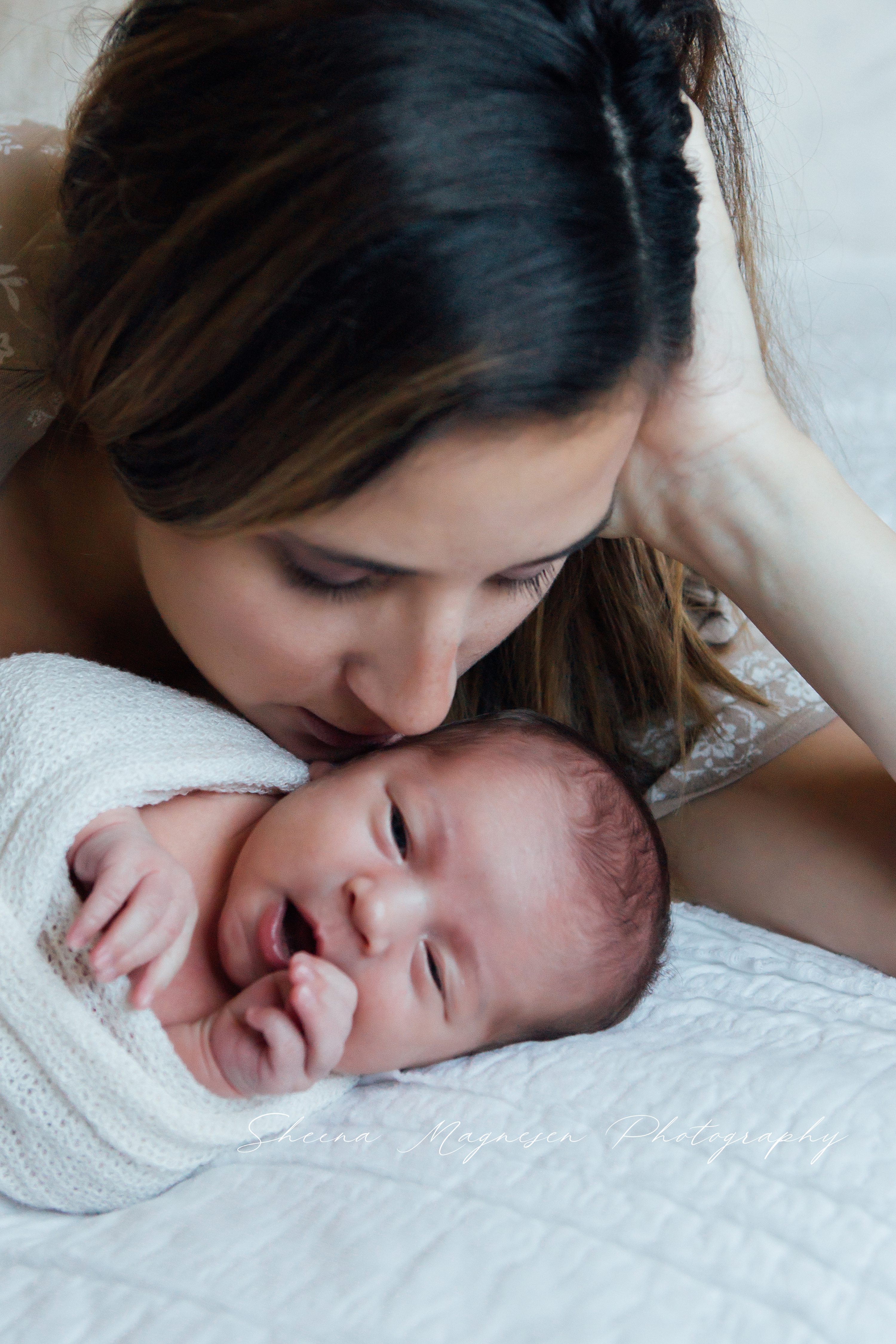 lifestyle,newborn,session,elmhurst,naperville,naperville newborn session