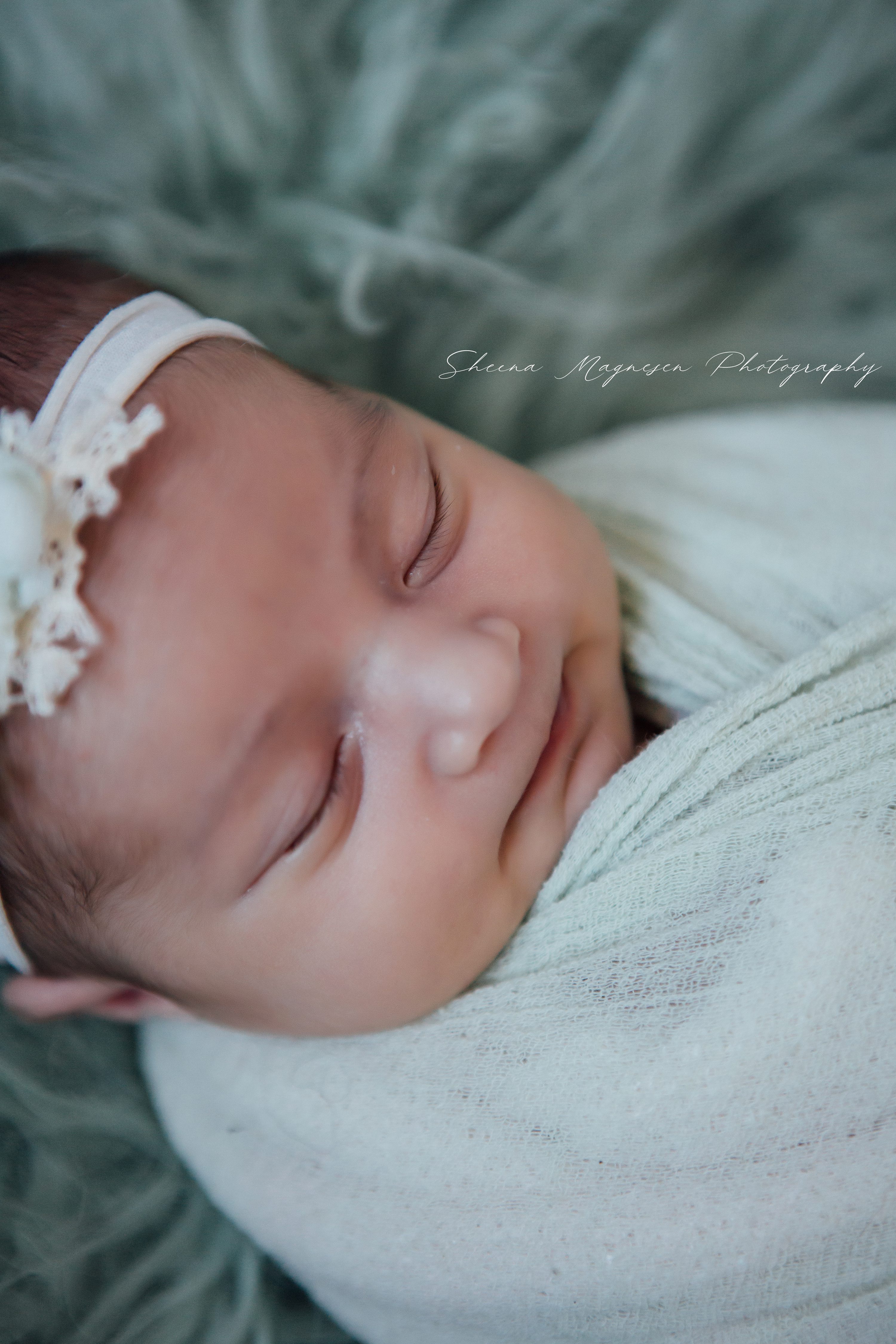 lifestyle,newborn,session,elmhurst,naperville,naperville newborn session