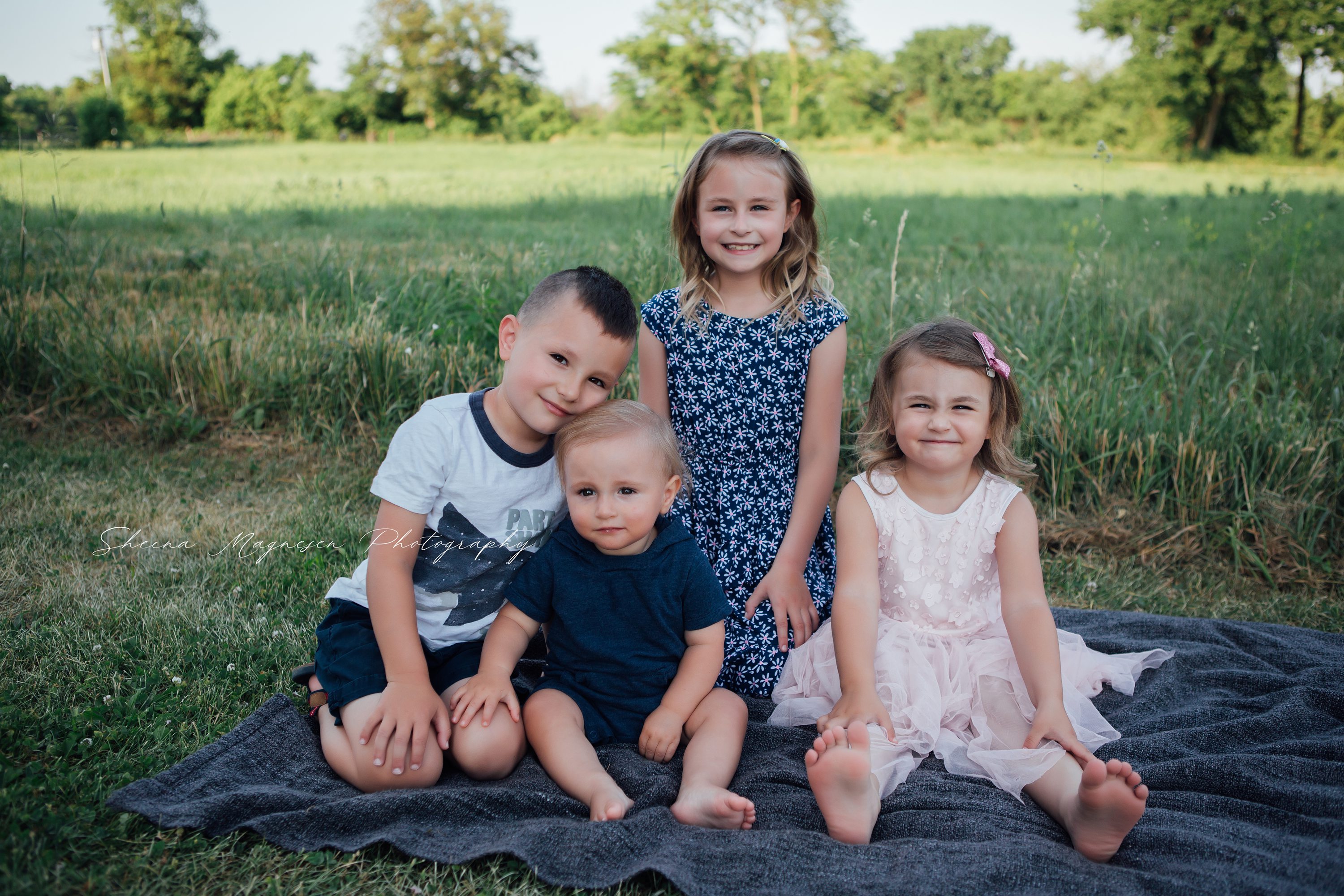 naperville family photographer,naperville outdoor photography,plainfiled family photographer,plainfield outdoor photography,naperville child photographer,plainfiled child photographer