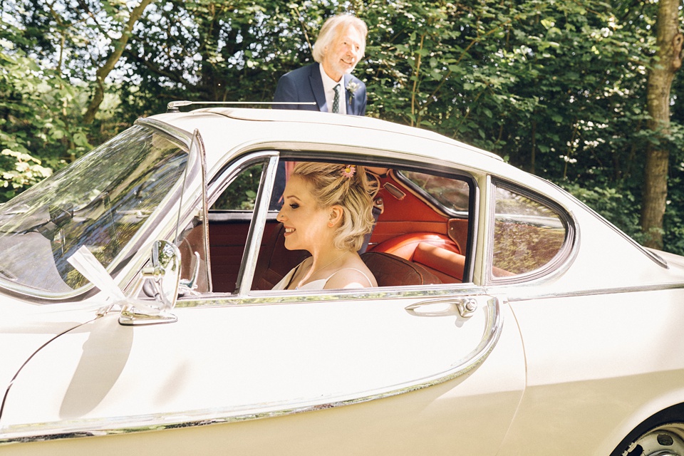 Woodland wedding,Colourful wedding photographer