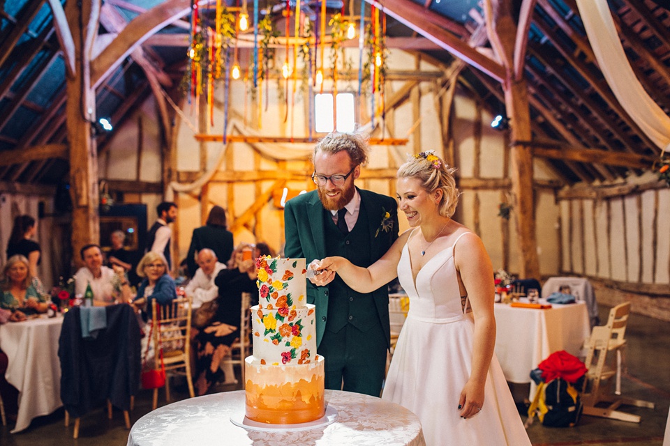 Woodland wedding,Fun wedding photographer