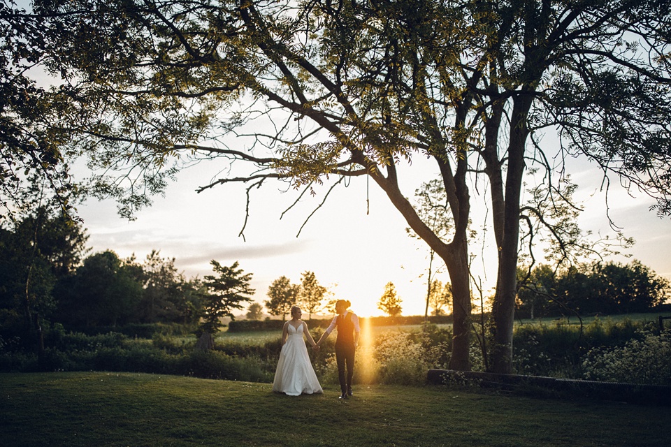 alpheton barns wedding,Colourful wedding photographer