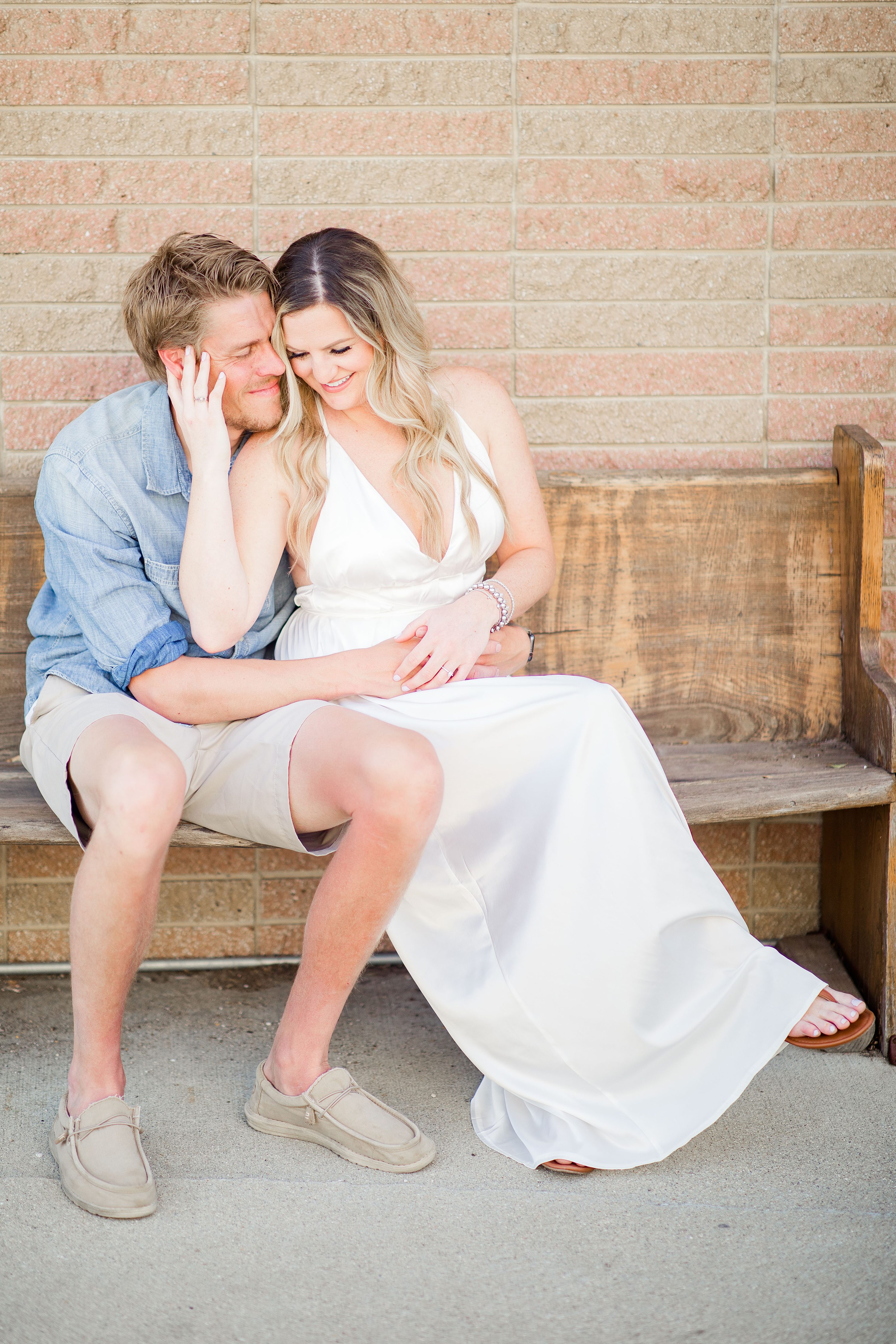 Couples posing,Engagement photography