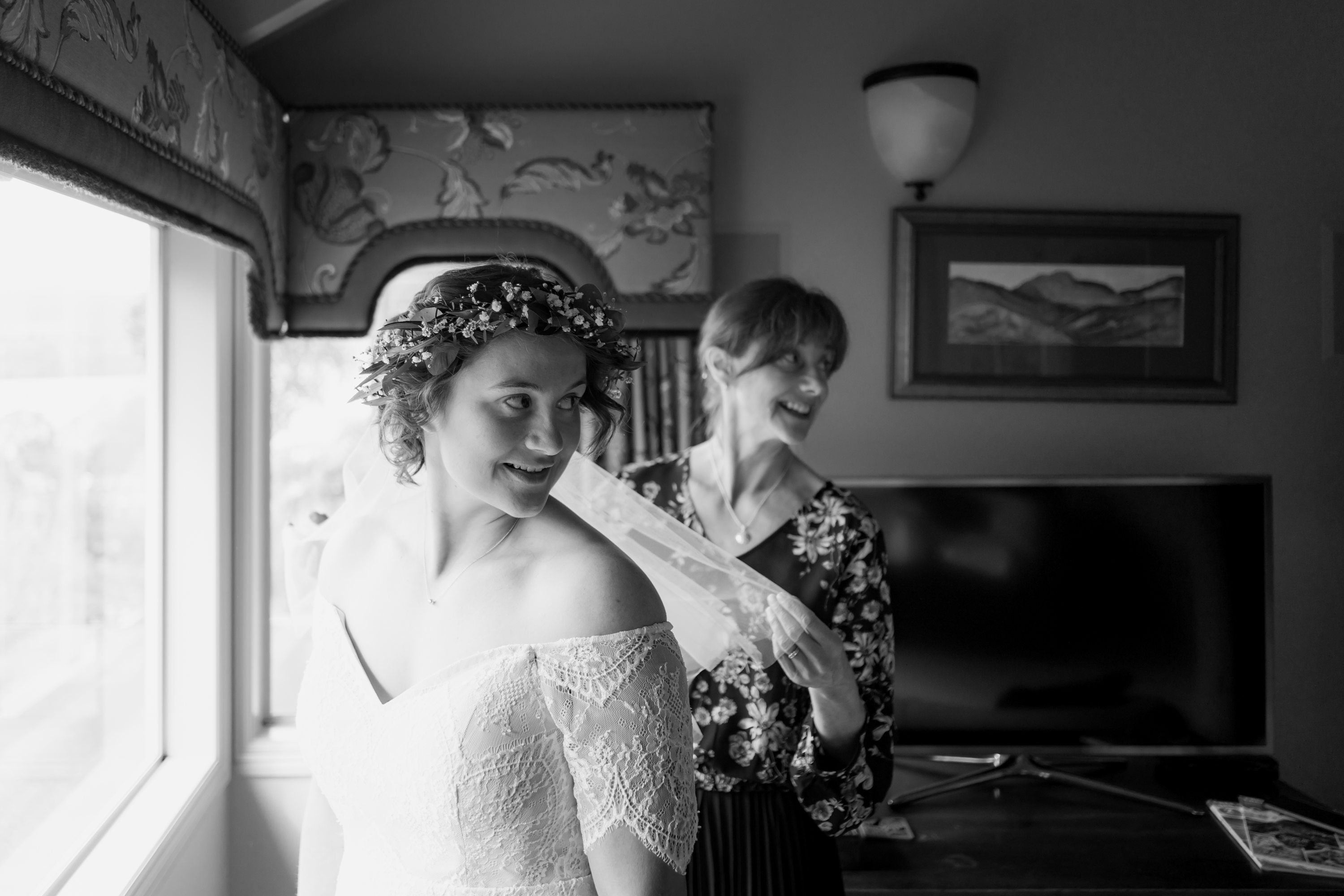 The Black Barn Lake Tarawera,Tarawera Wedding,Bride prep