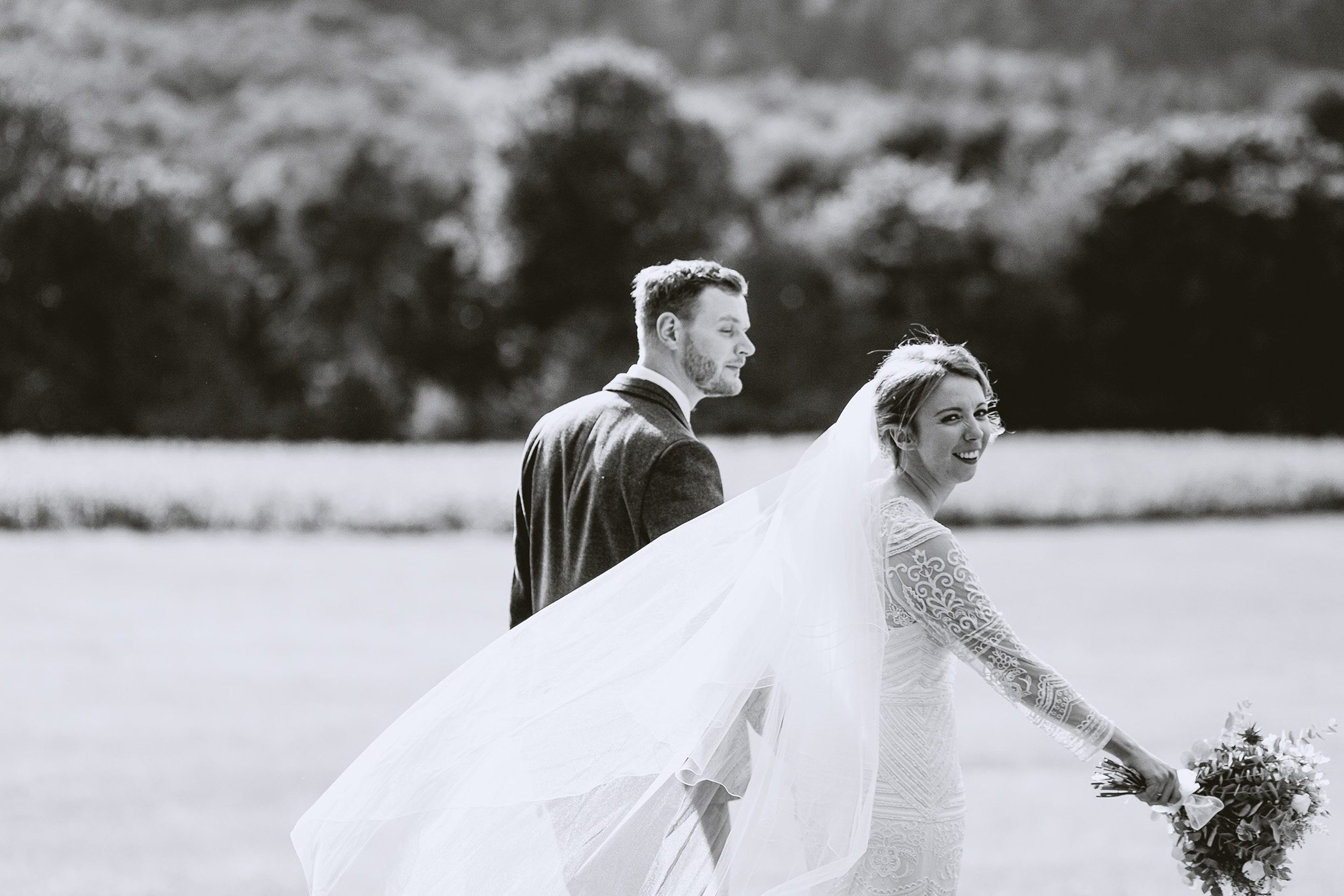  Bysshe Court Barn Photography, Hampshire Wedding Photographer