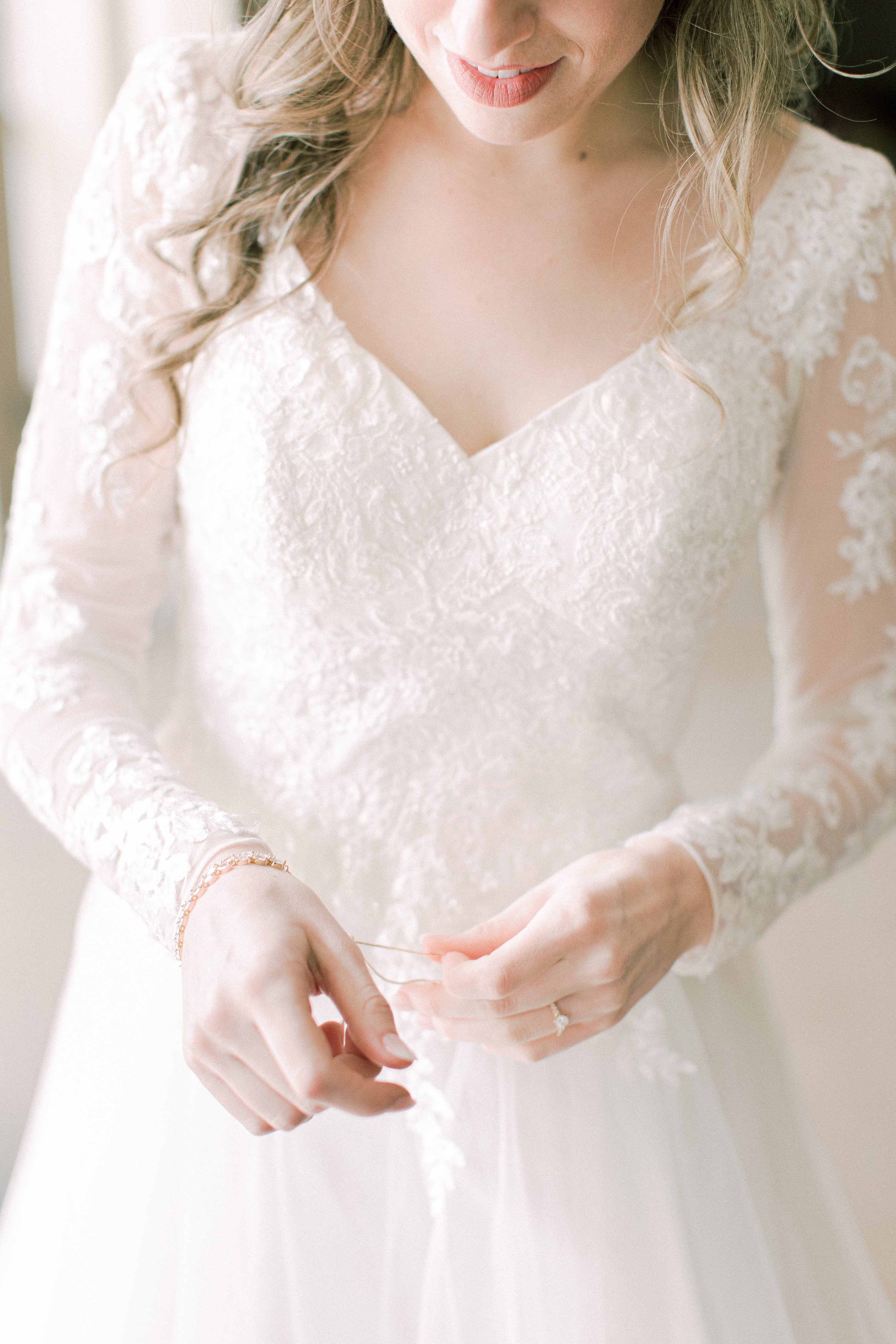 Winter bride,Winter wedding,Iowa Winter Wedding,Iowa wedding,Ames Wedding