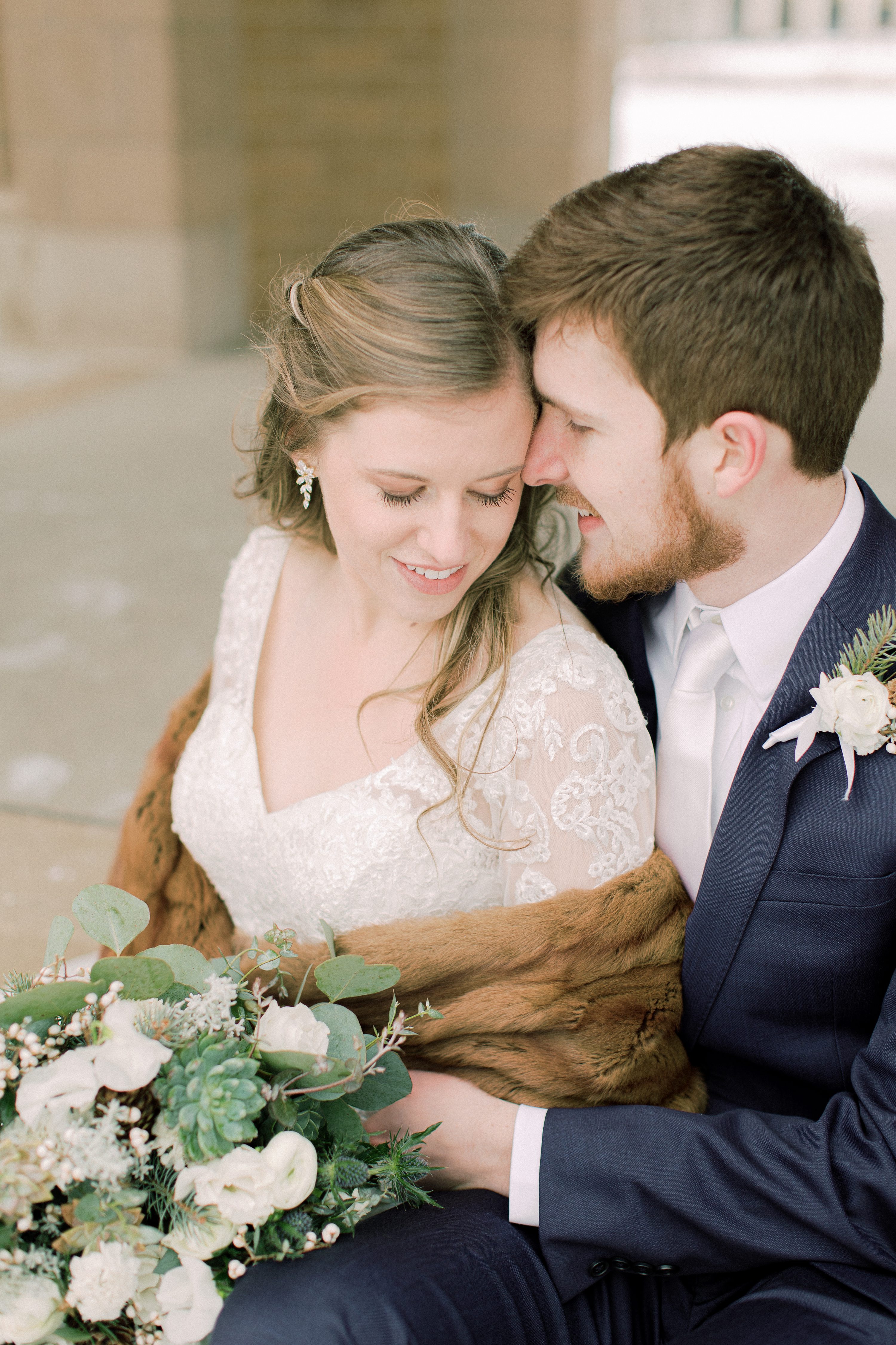 Winter bride,Winter wedding,Iowa Winter Wedding,Iowa wedding,Ames Wedding