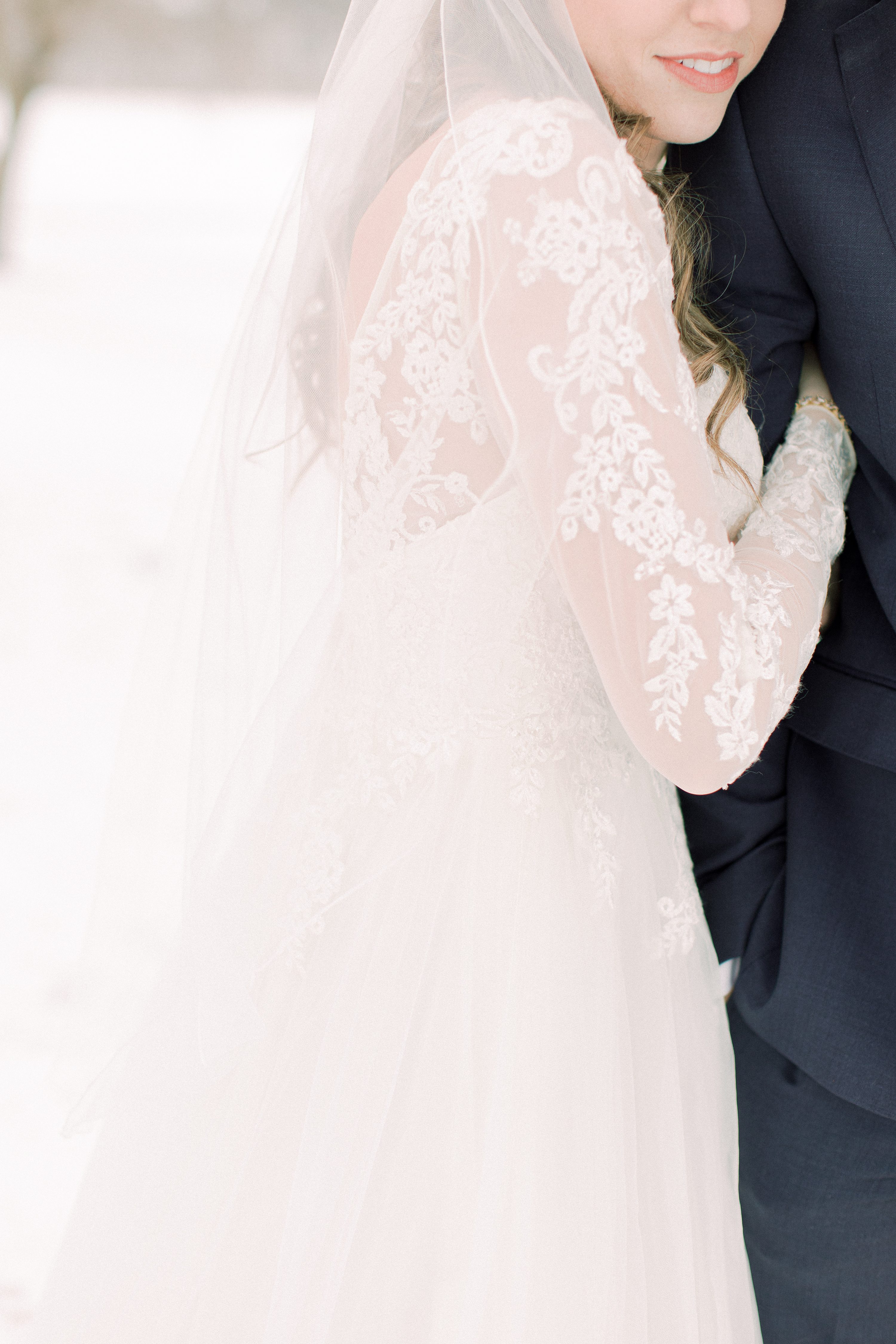 Winter bride,Winter wedding,Iowa Winter Wedding,Iowa wedding,Ames Wedding