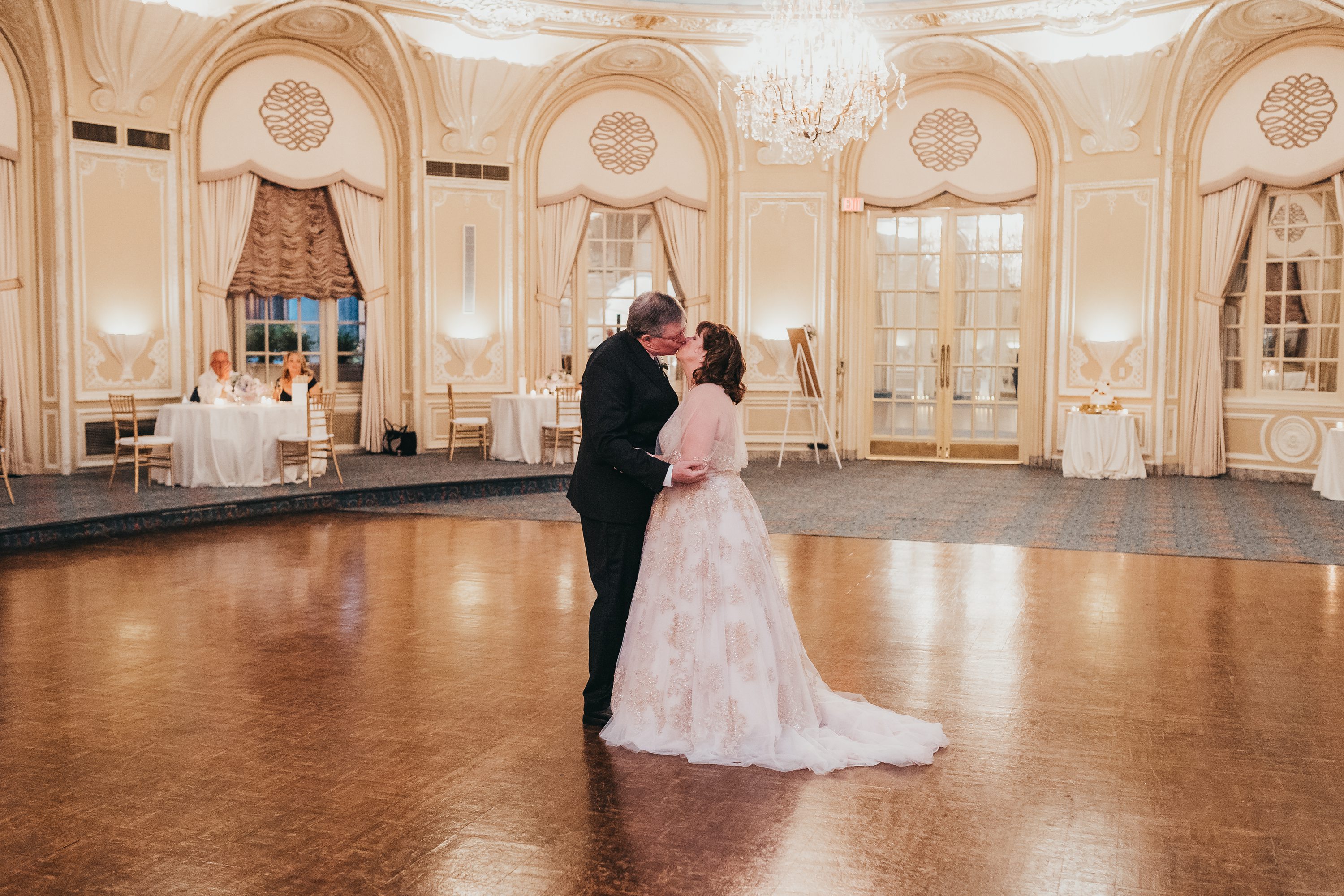 Boston wedding,fairmont copley plaza,first dance,couple kissing during first dance